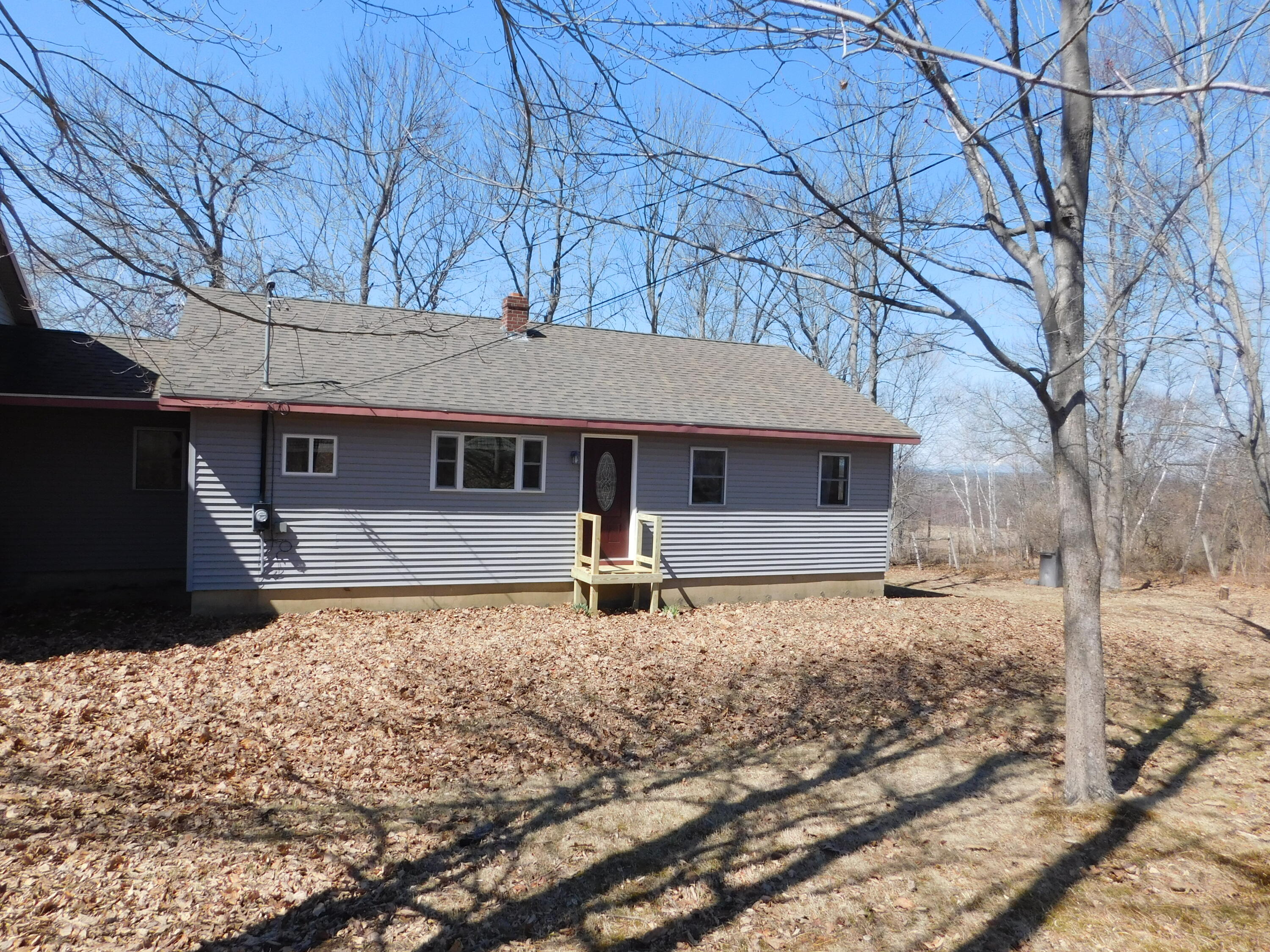 557 Enfield Road, Lincoln, ME, 04457