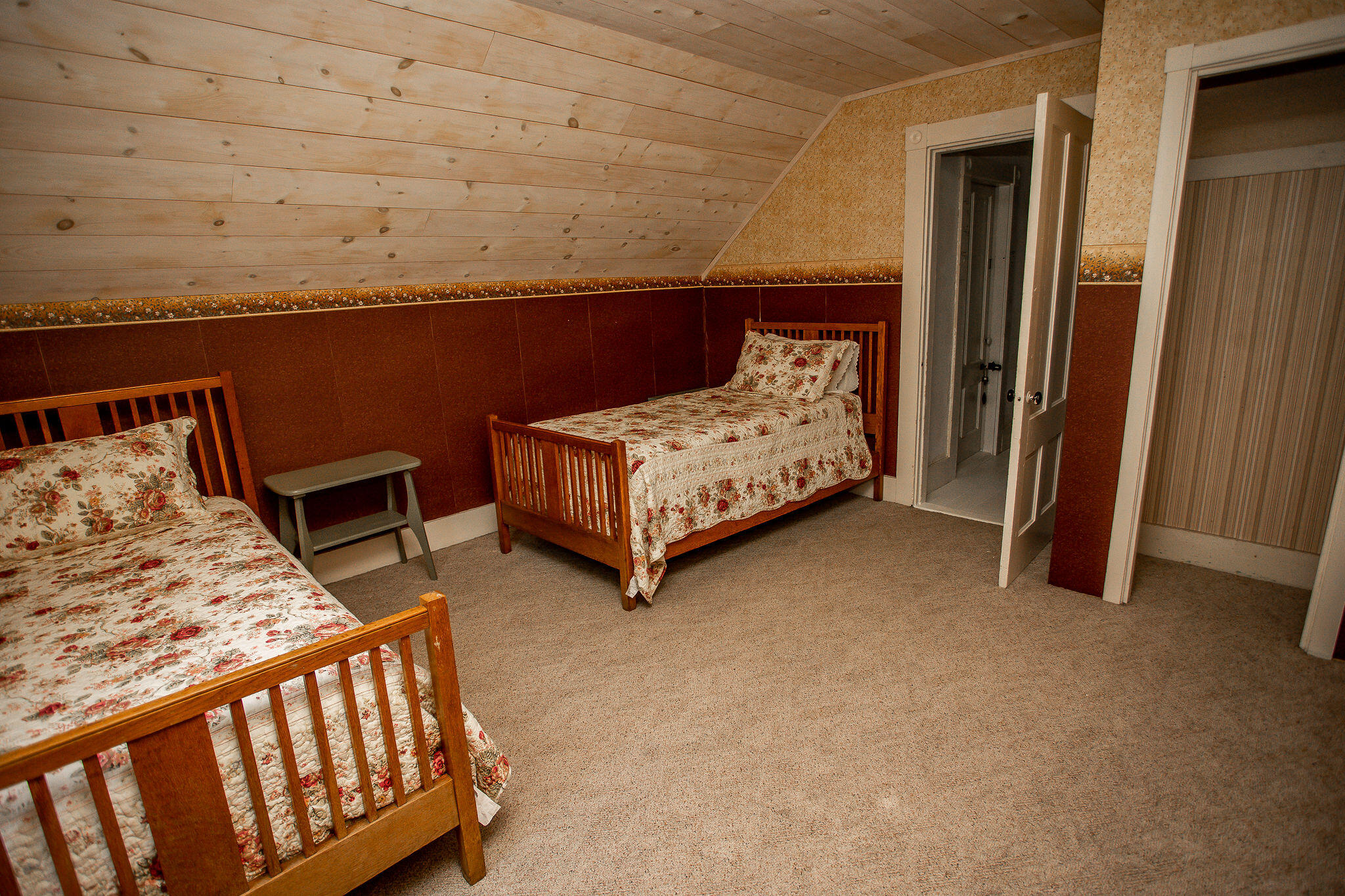 1922 Roxbury Road, Roxbury, ME, 04275
