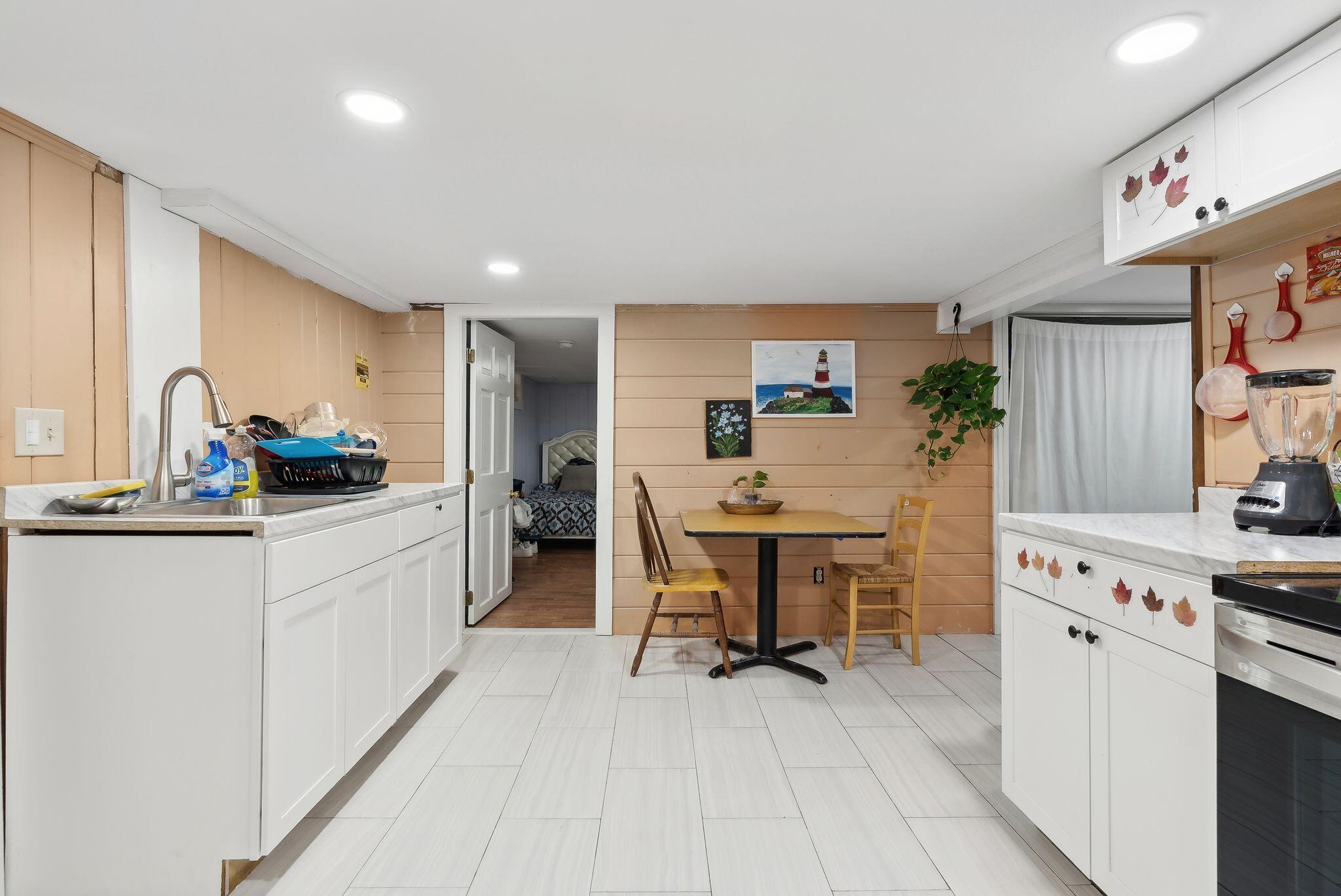 155 Wayside Road