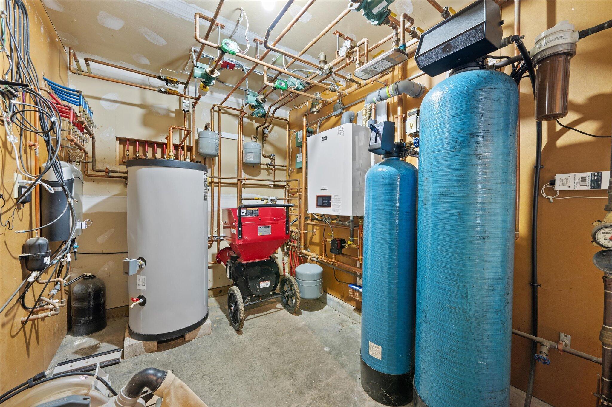 80-Utility Room