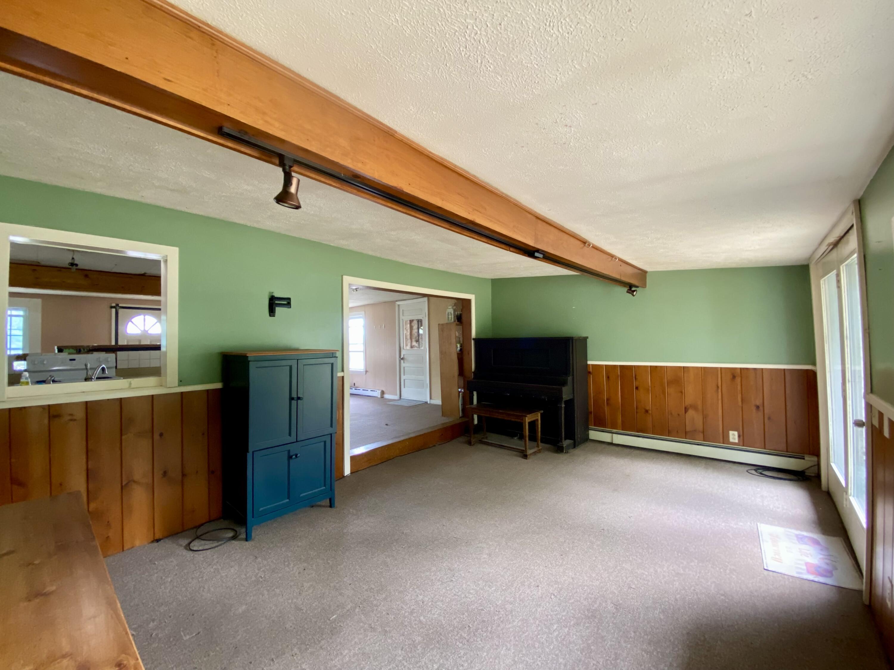98 Auburn Road, Turner, ME, 04282