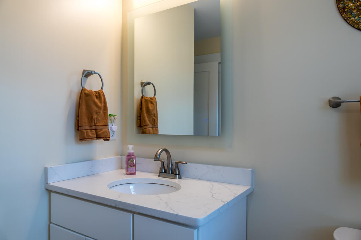 33 Eastfield Drive, Gray, ME, 04039