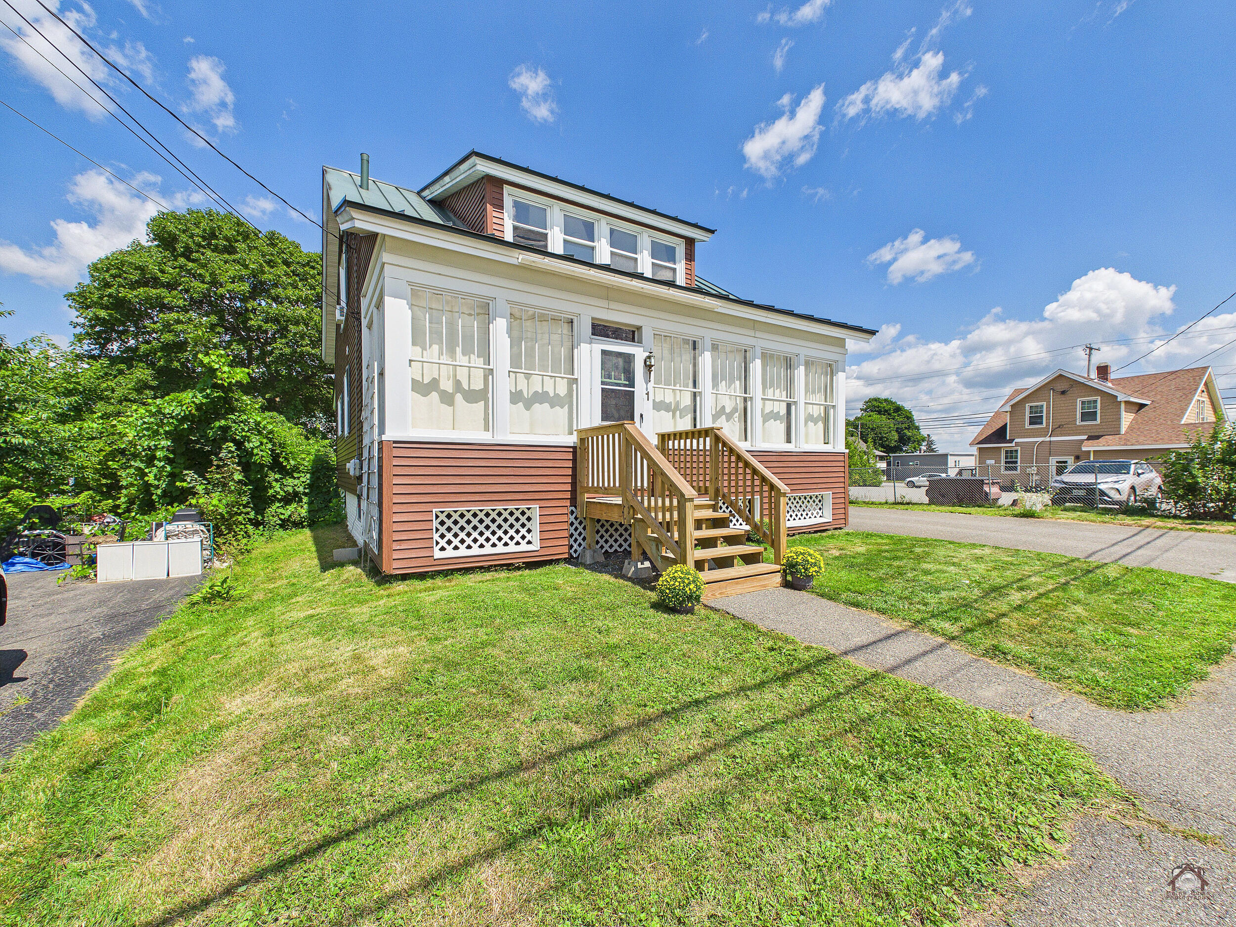 Photo of 1 Columbia Road Waterville ME 04901