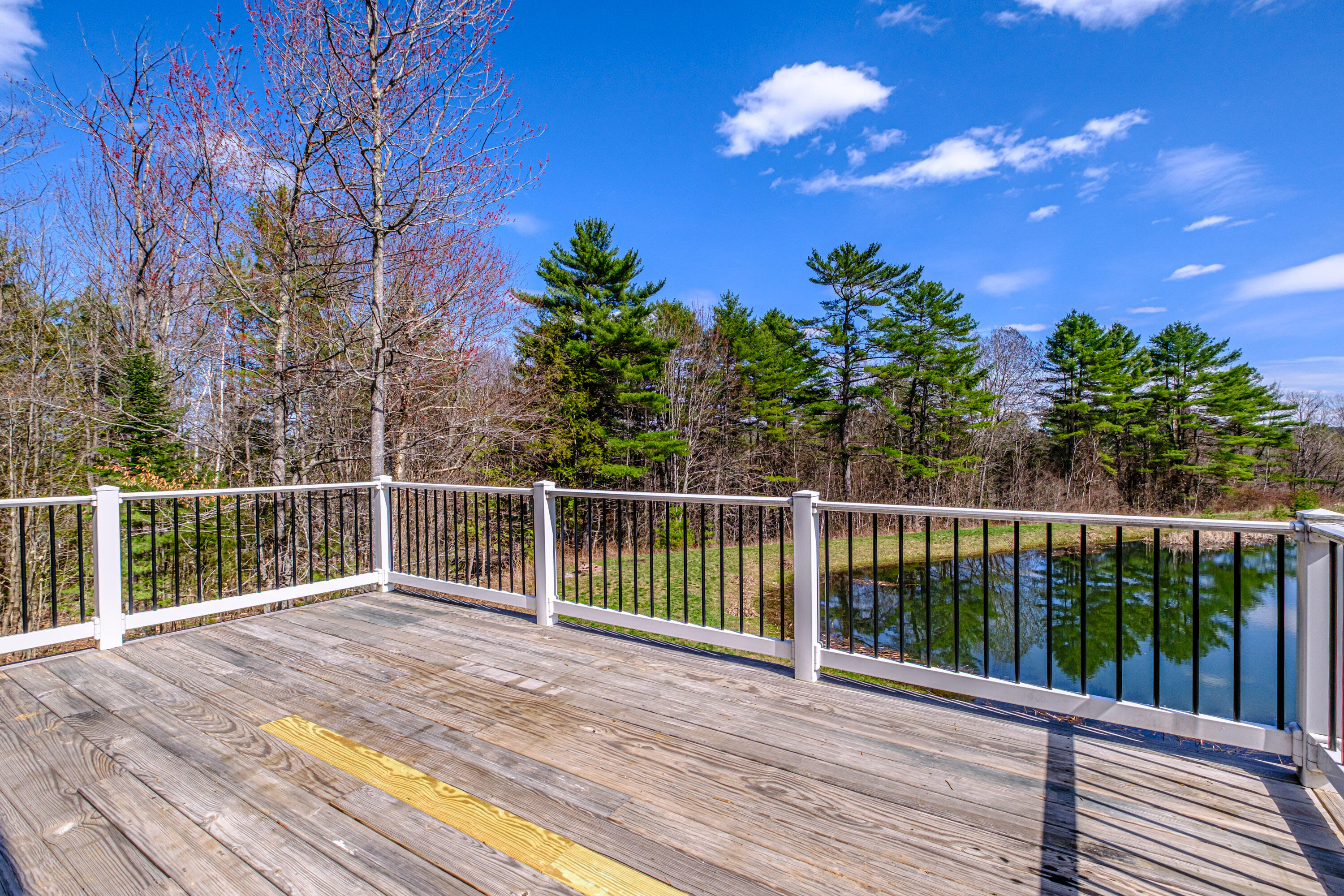 21 Overlook Drive, Norway, ME, 04268