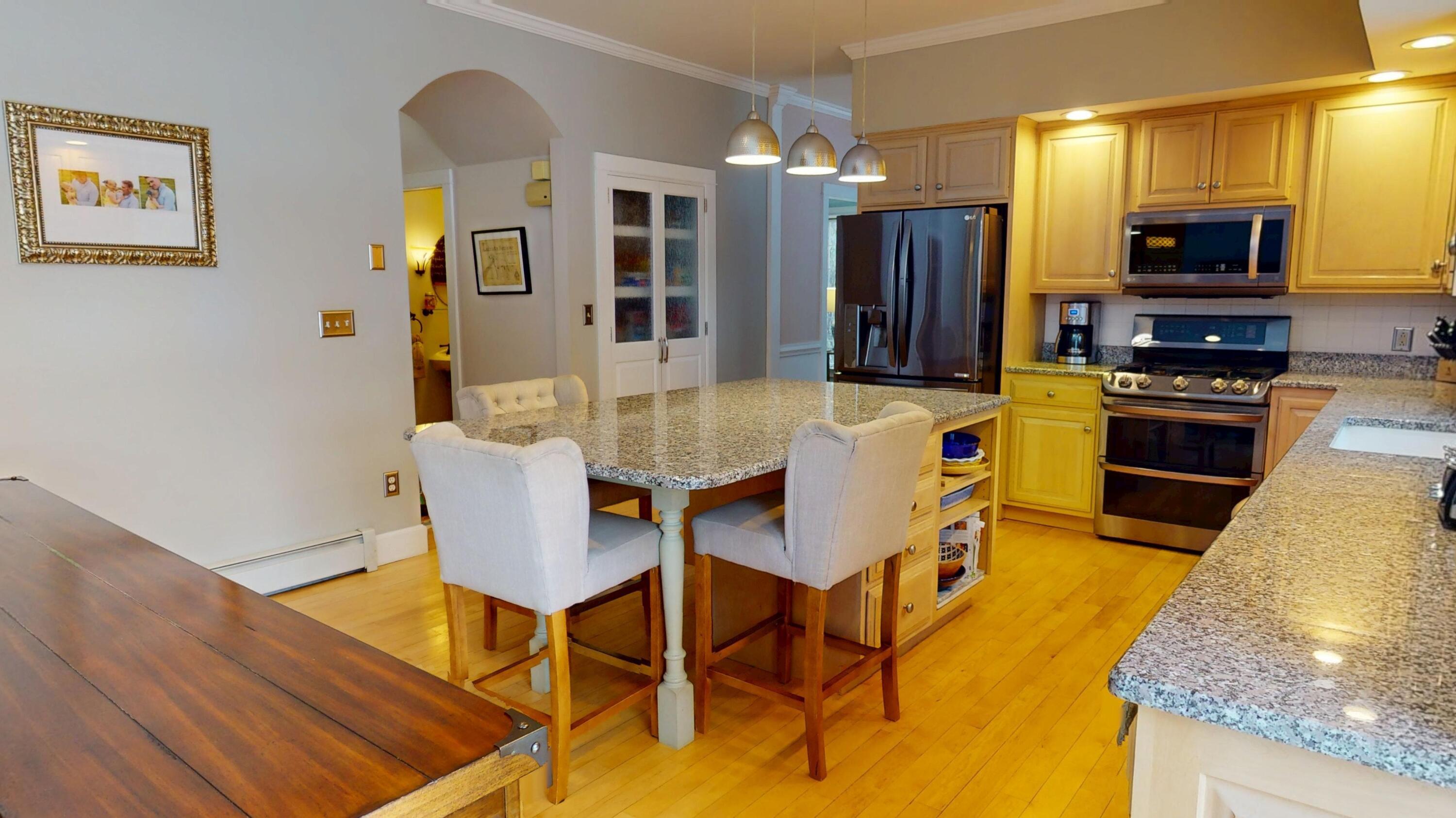 25 Deer Hill Lane, Hampden, ME, 04444