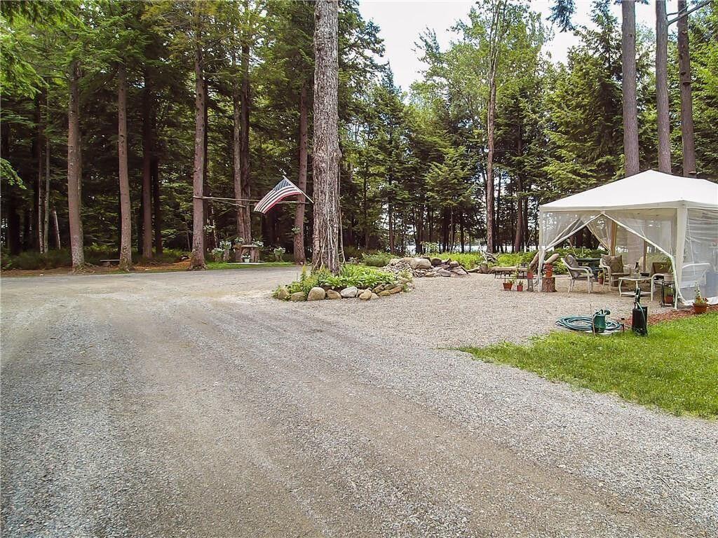 37 Loon Drive, Newport, ME, 04953