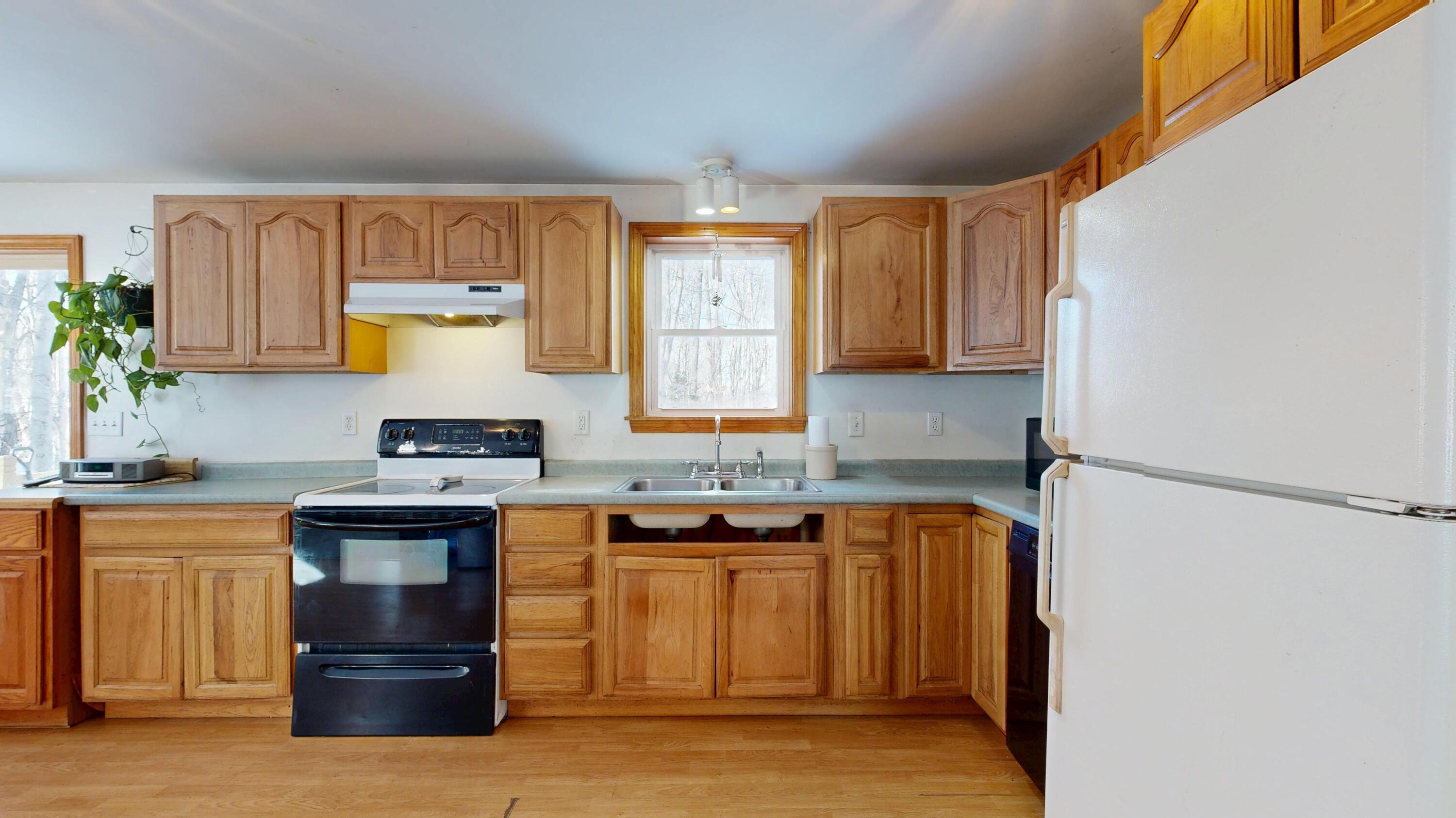 15 D And B, Buckfield, ME, 04220