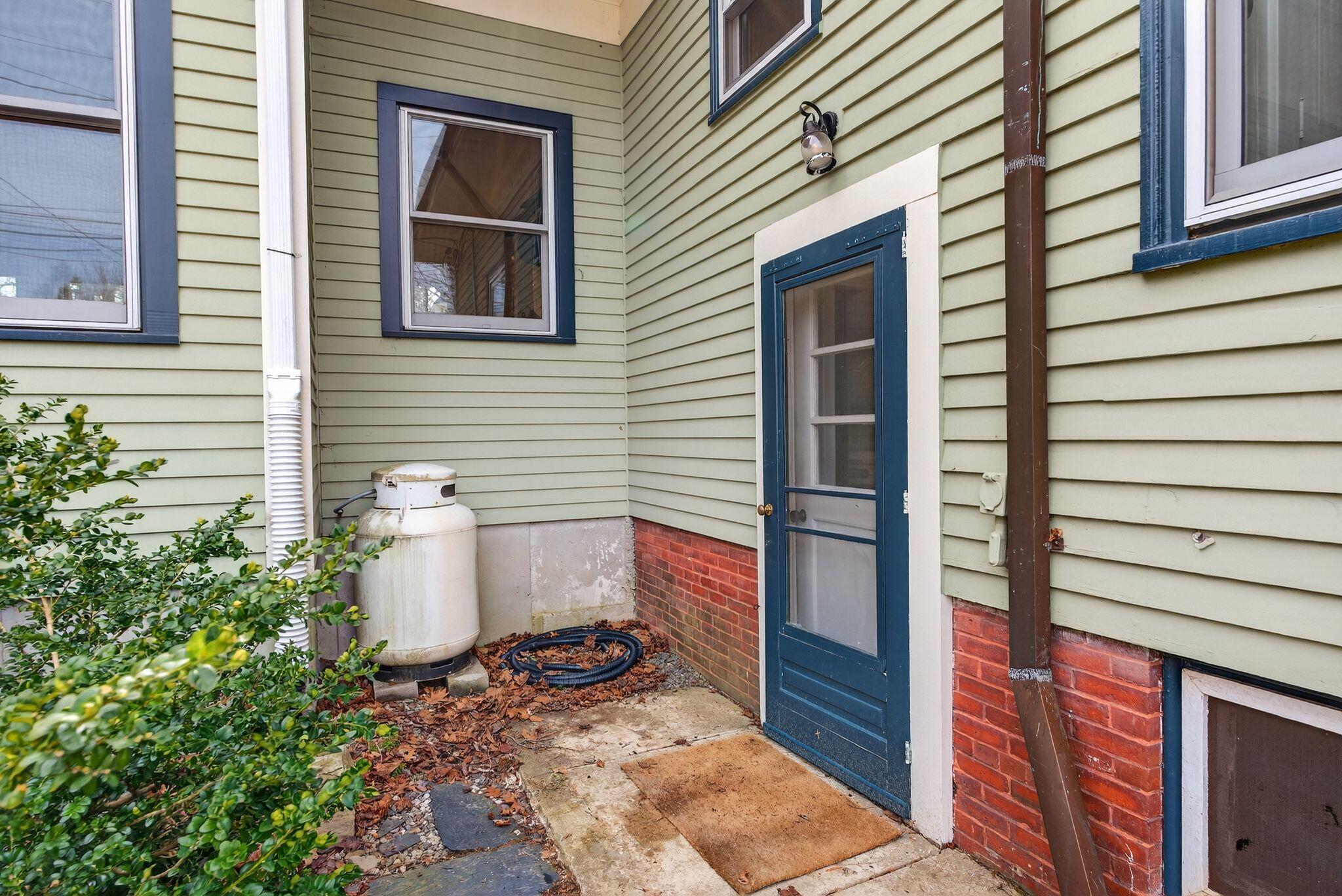 93 Foreside Road, Falmouth, ME, 04105