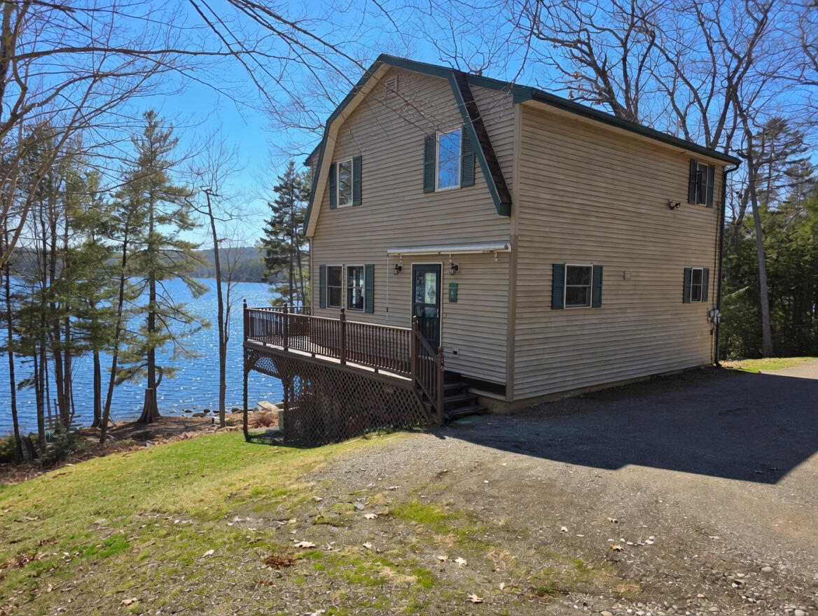 60 Moonlight Drive, Holden, ME, 04429