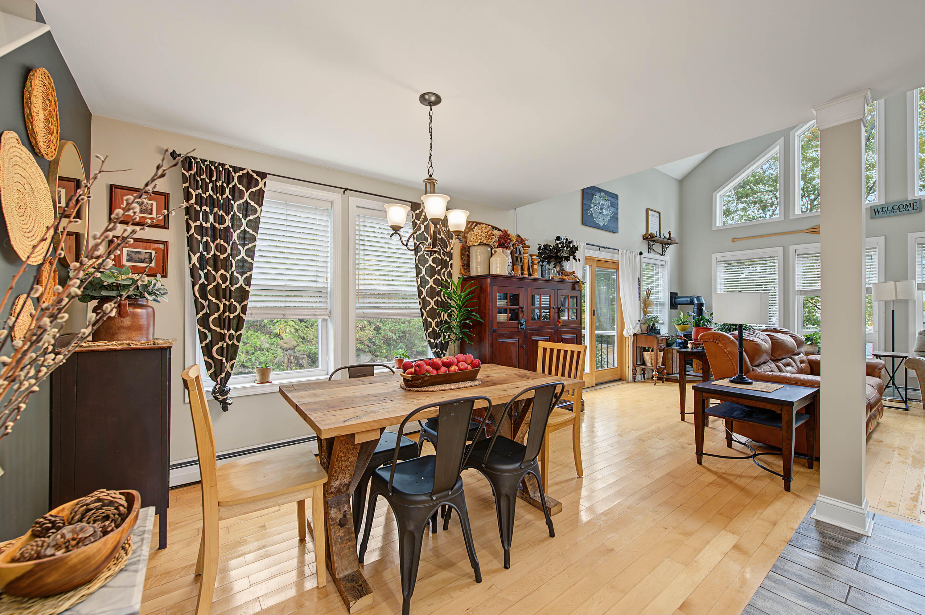 203 Mountain View Road