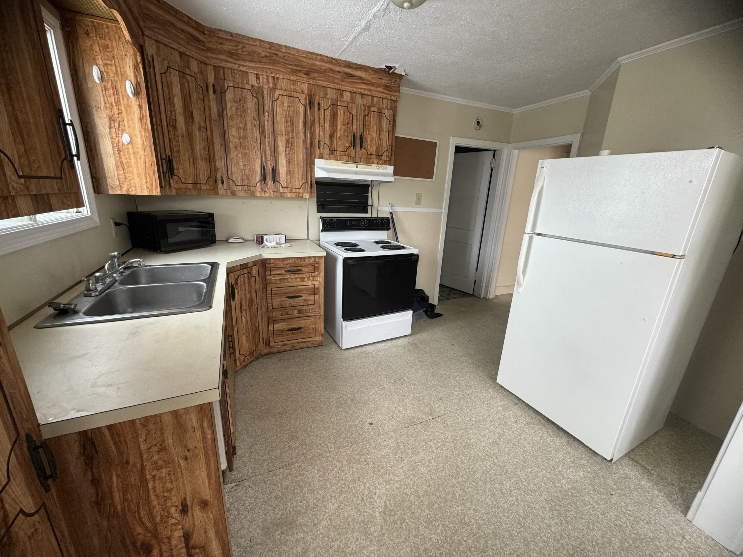 334 Main Street, Madawaska, ME, 04756