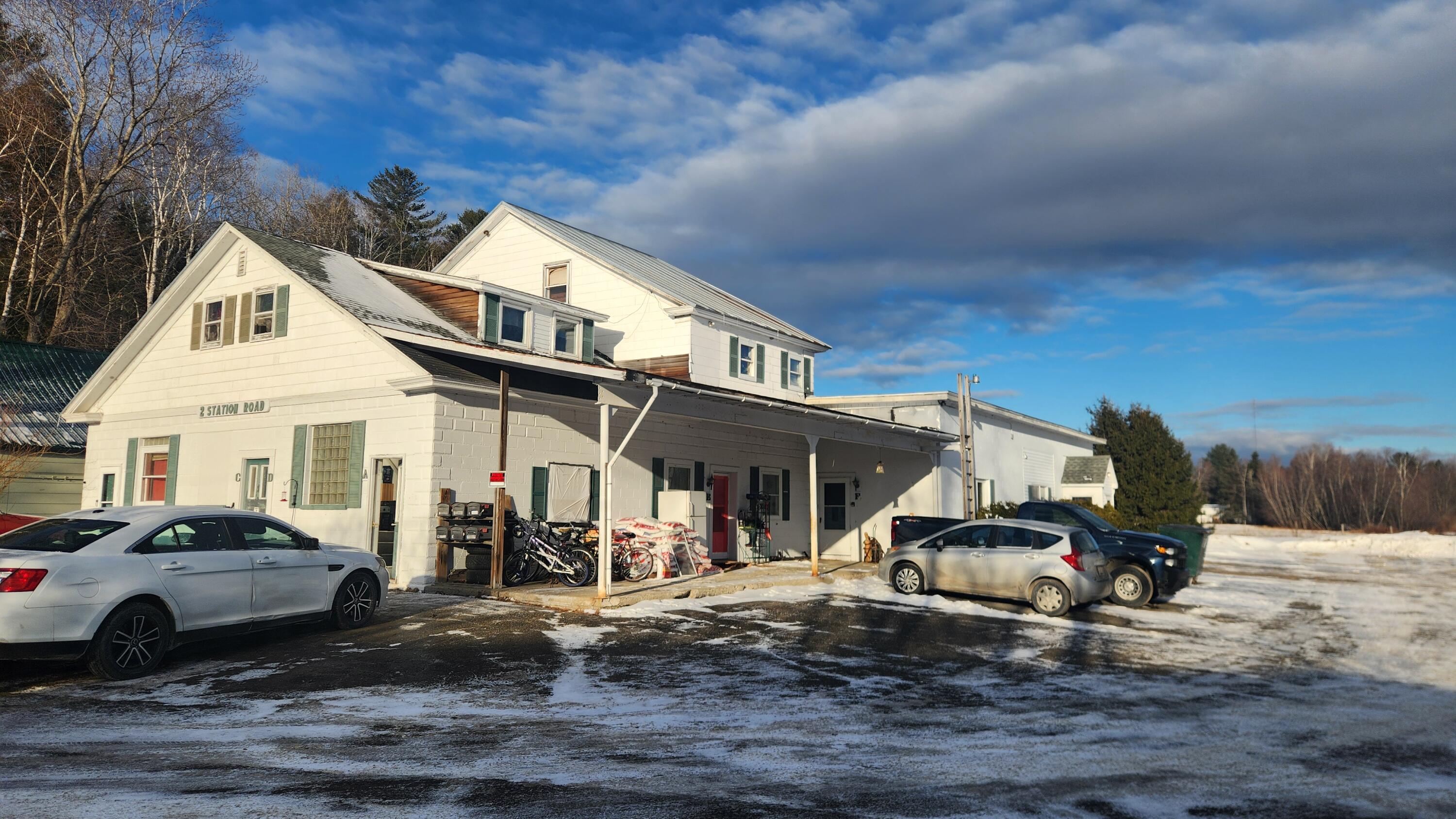 97 Penobscot Avenue, Millinocket, ME, 04462