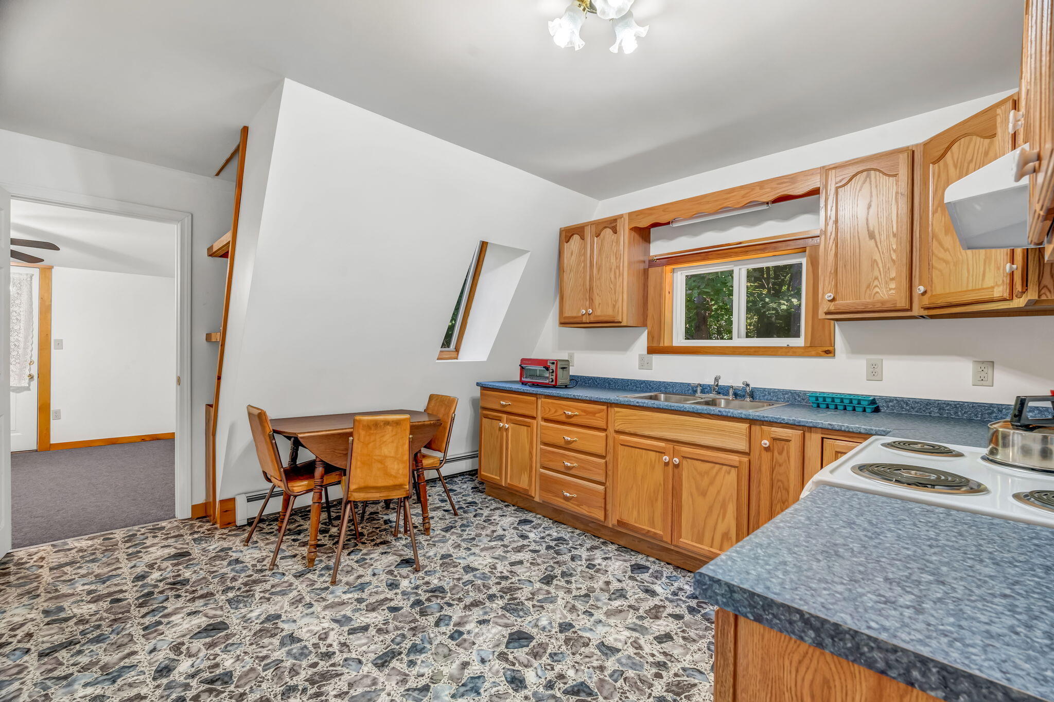 28 Main Street Hill, Dexter, ME, 04930
