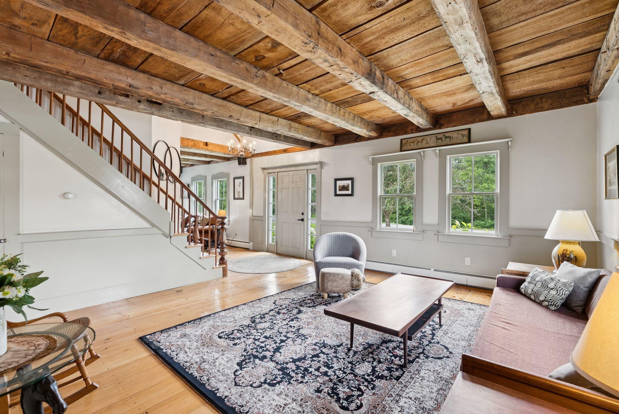 305 River Road, Hollis, ME, 04042