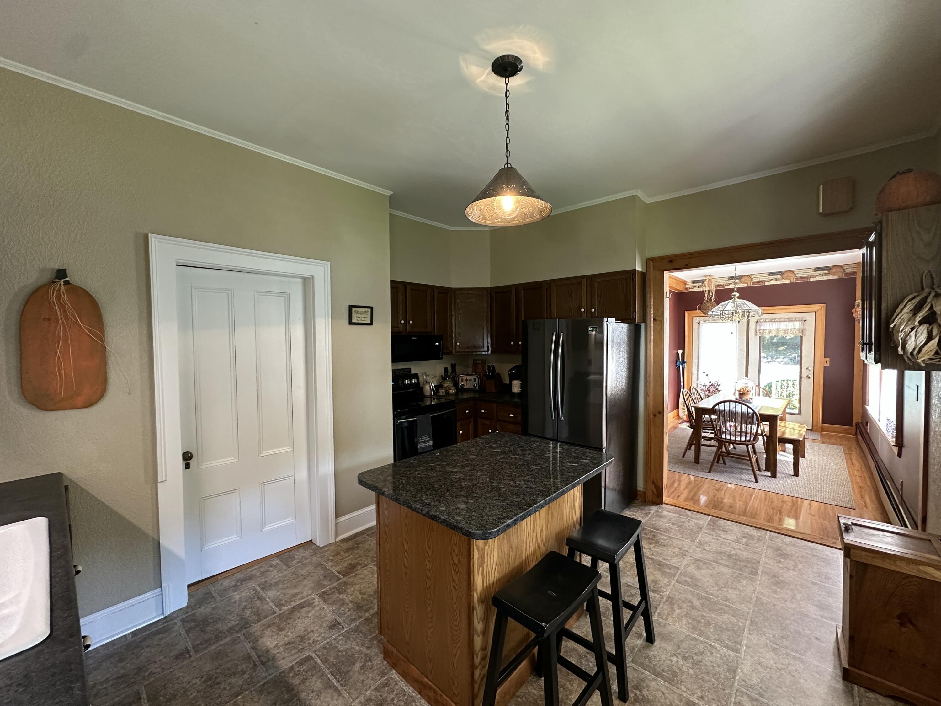 9 Charles Street, Houlton, ME, 04730