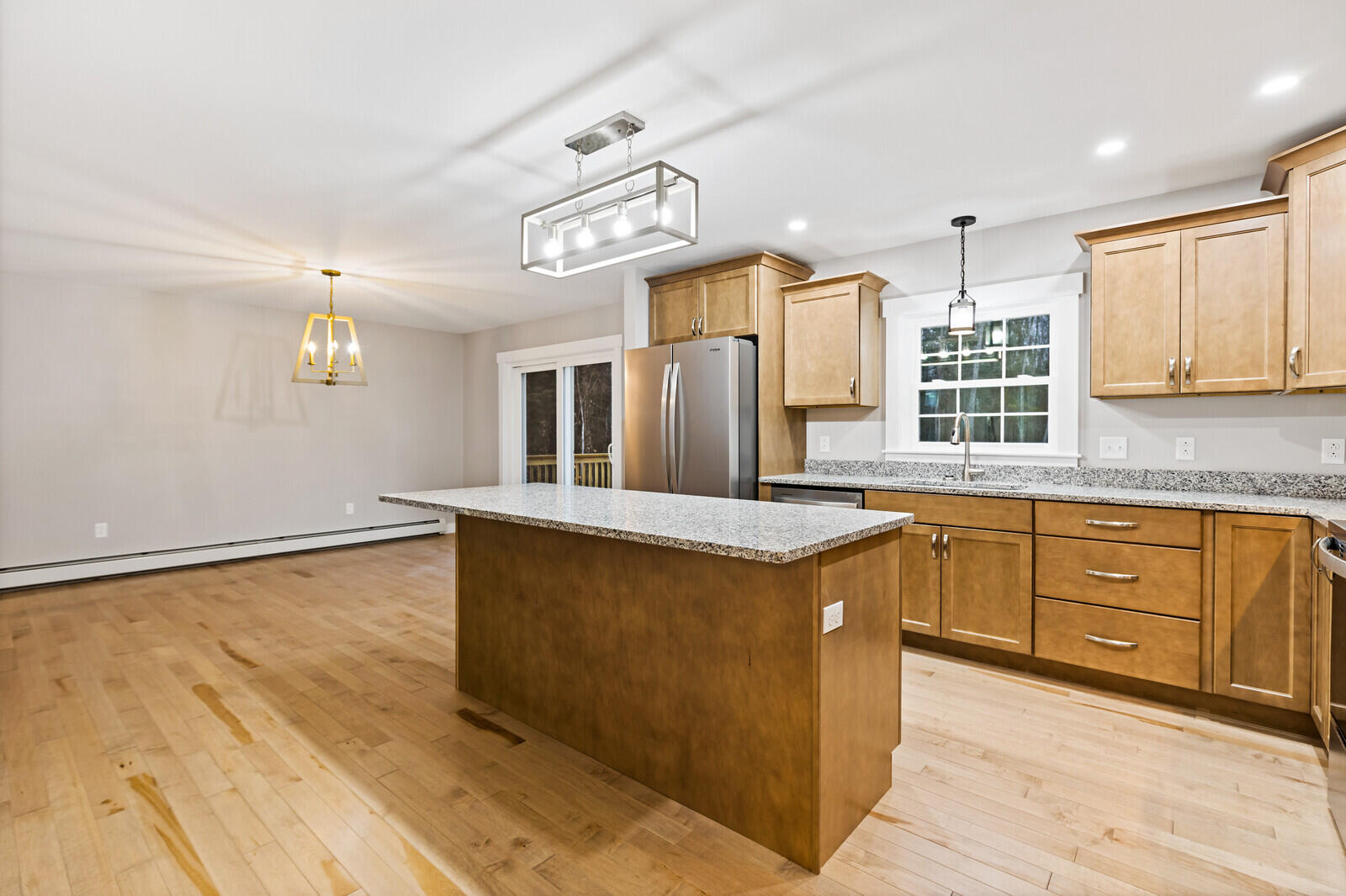 27 Pleasant Road, Sidney, ME, 04330