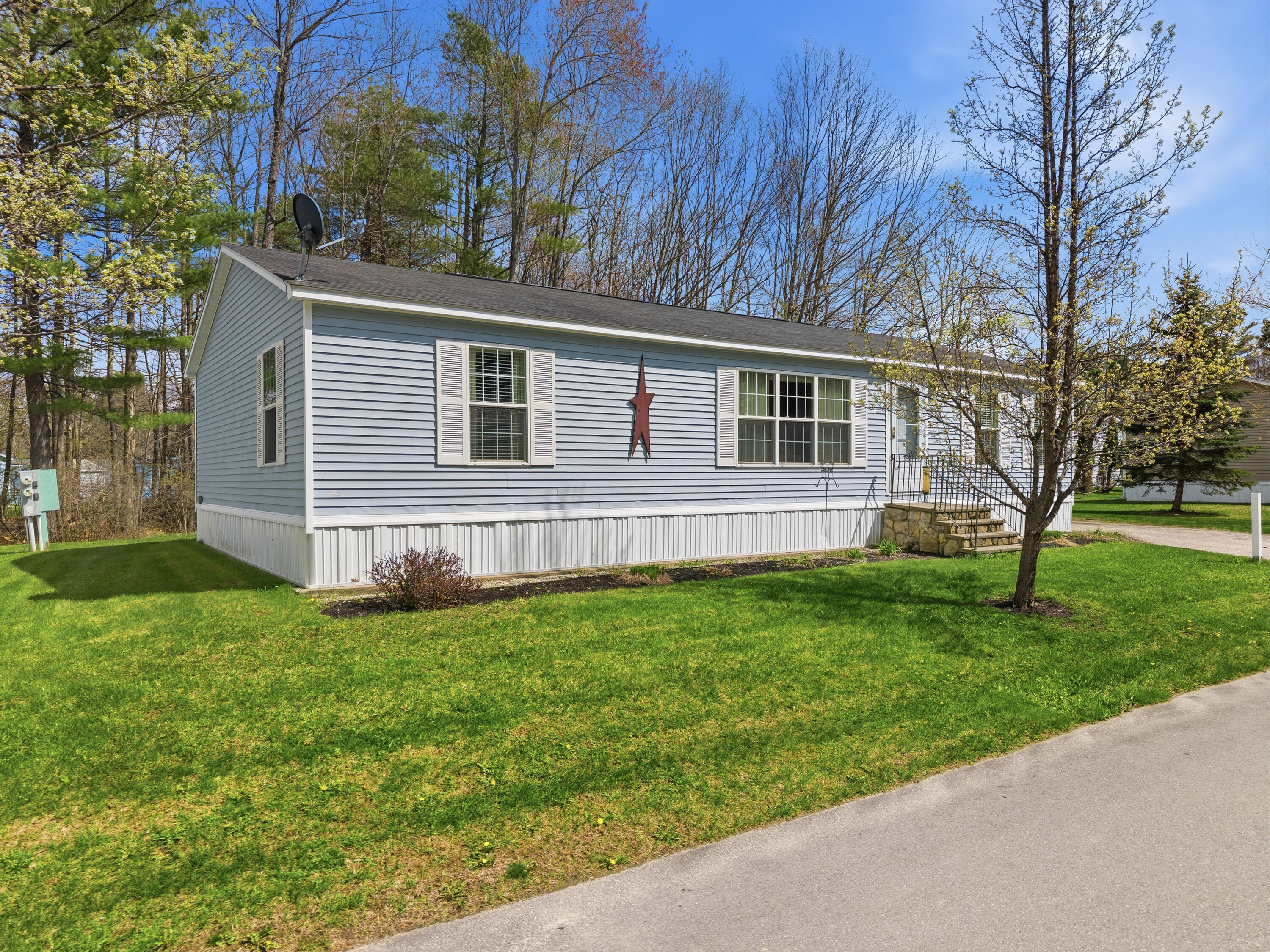 4 Arundel Avenue, Lisbon, ME, 04250