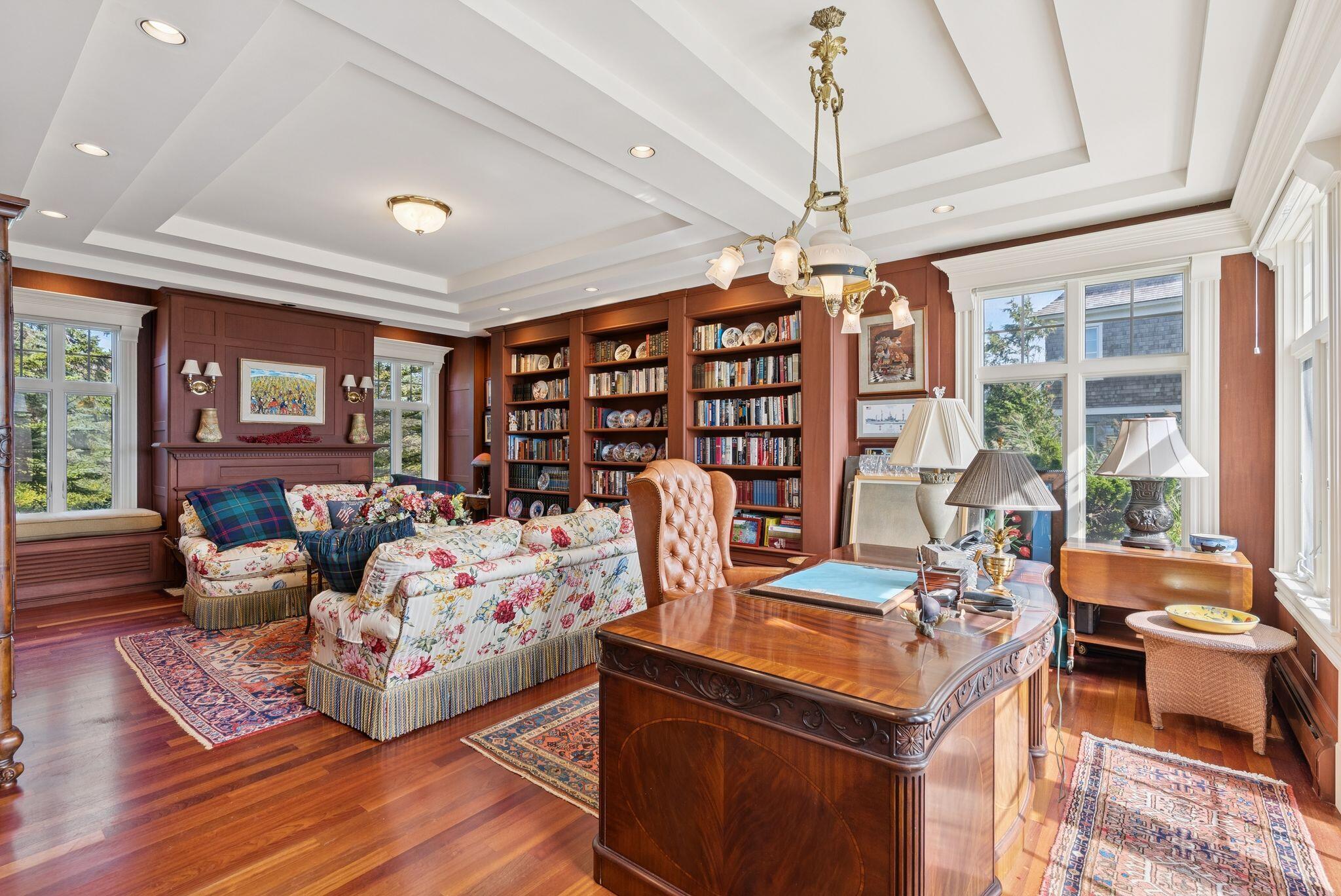 17 Seaview Avenue, Kennebunkport, ME, 04046