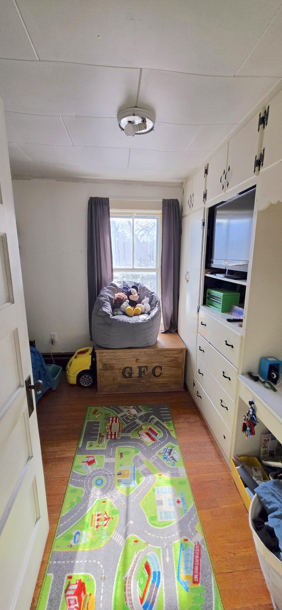 14 Pleasant Street, Presque Isle, ME, 04769