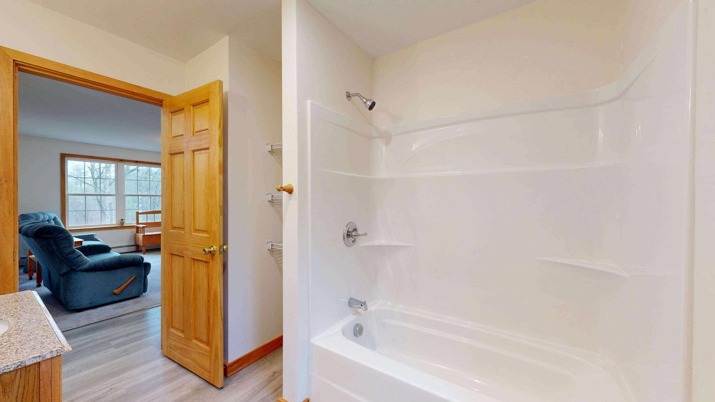 568 Quaker Ridge Road, Greene, ME, 04236