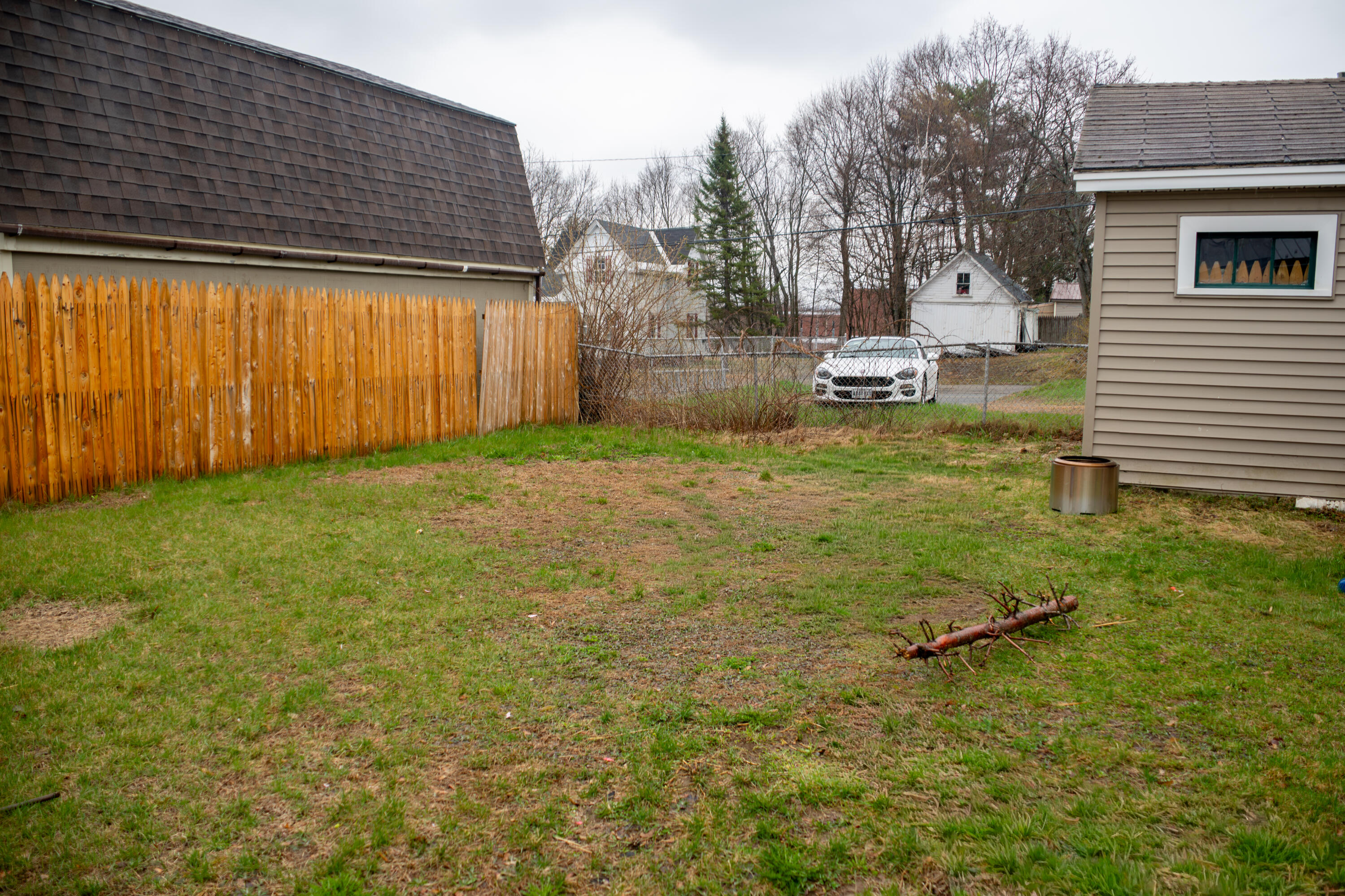 25 Katahdin Avenue, Millinocket, ME, 04462