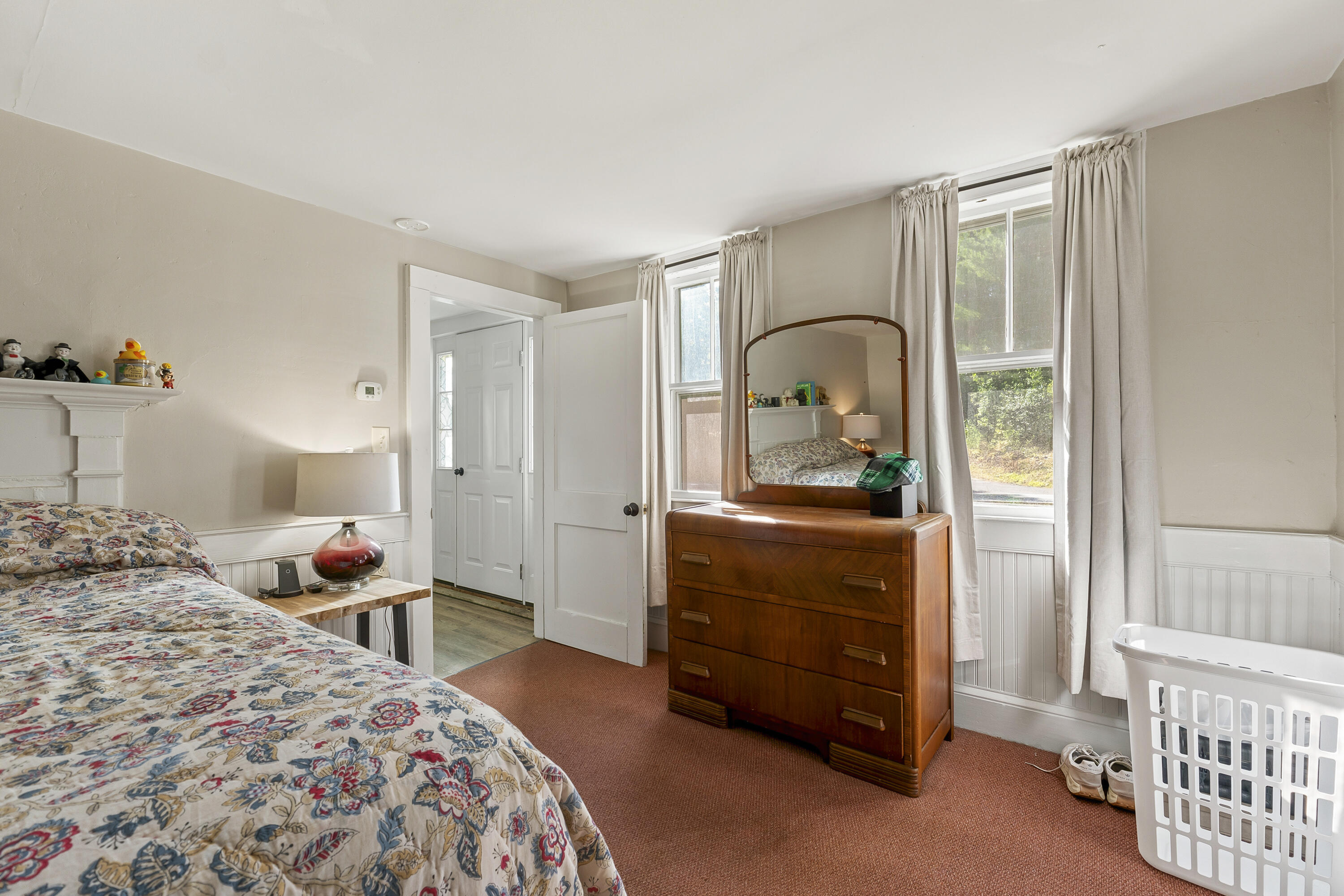 1090 Main Street, Bowdoin, ME 04287 First floor bedroom