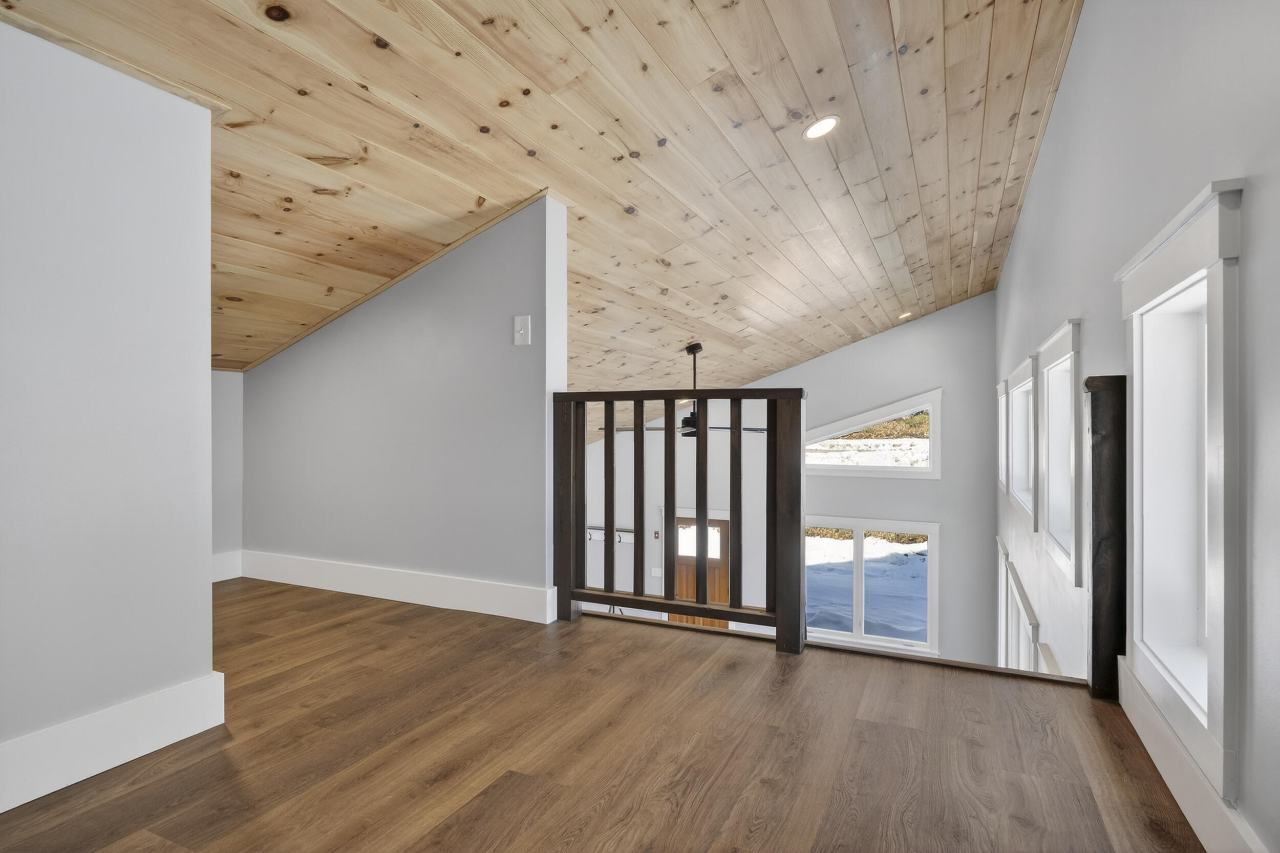 295 Mount Mica Road, Paris, ME, 04281