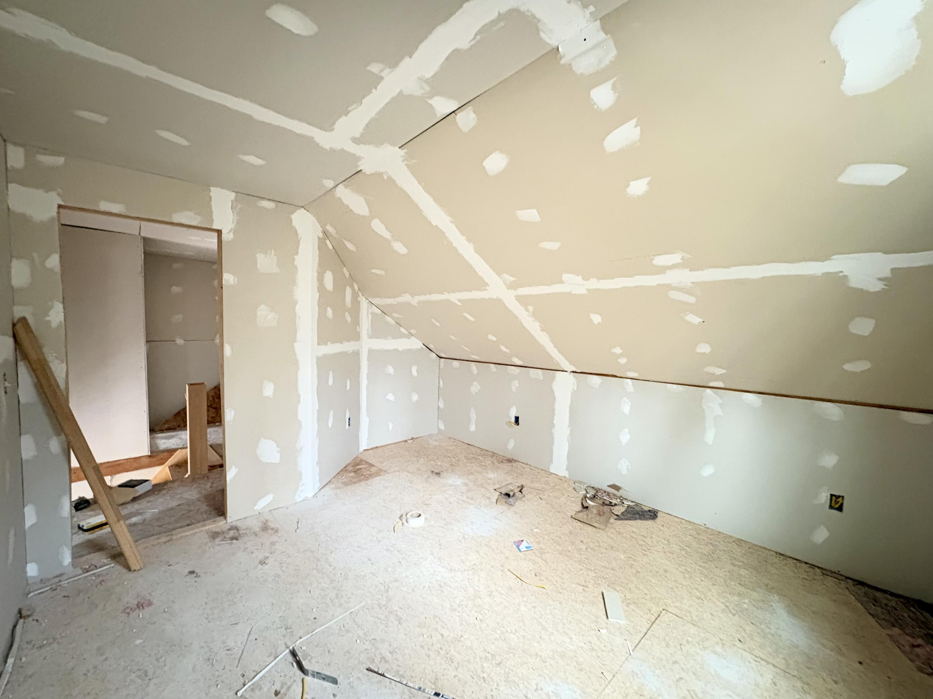 Off Andrews Road, Drew Plt, ME, 04497