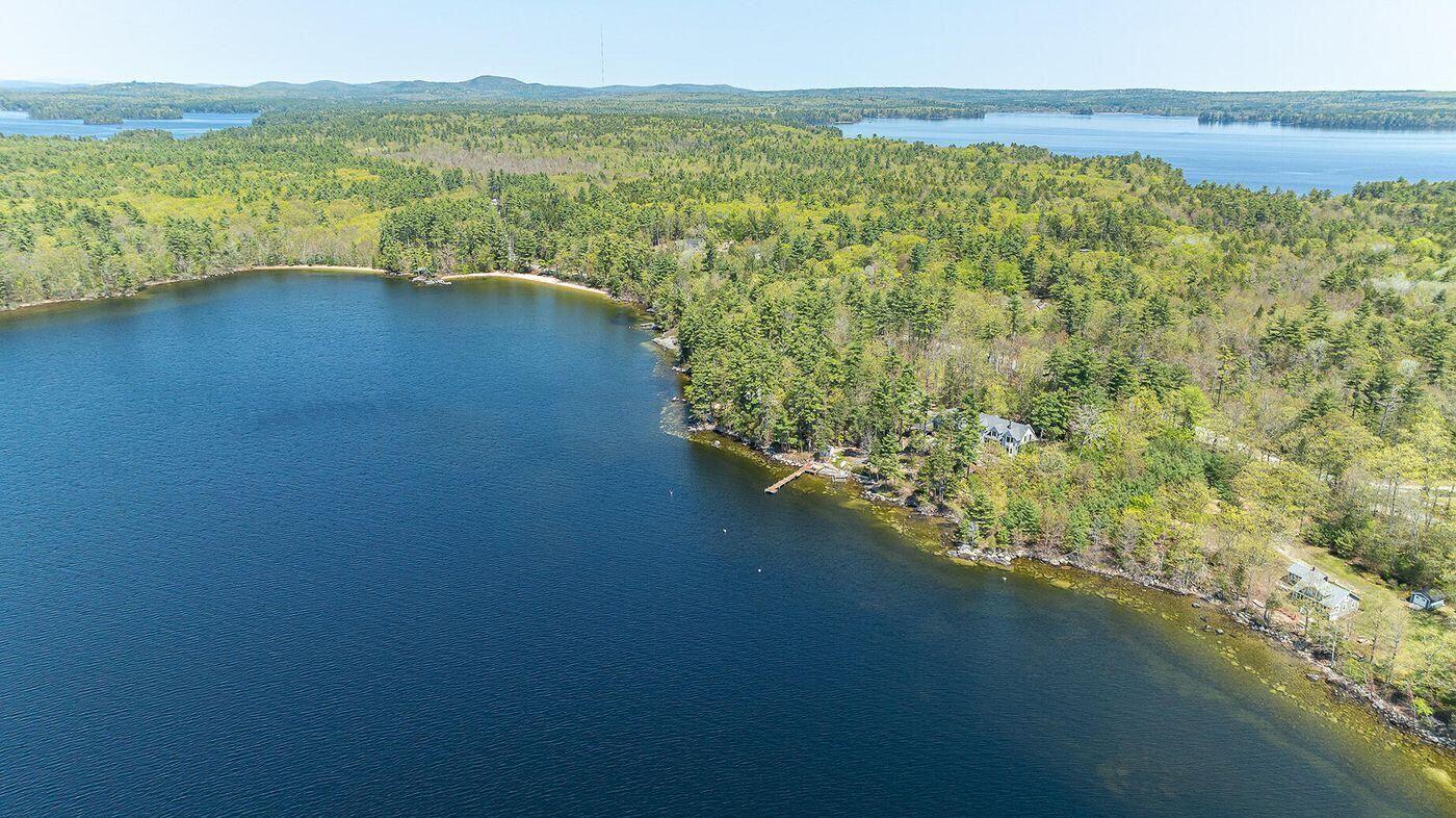 361 Cape Road, Raymond, ME, 04071 361 Cape Road, Raymond, ME, 04071