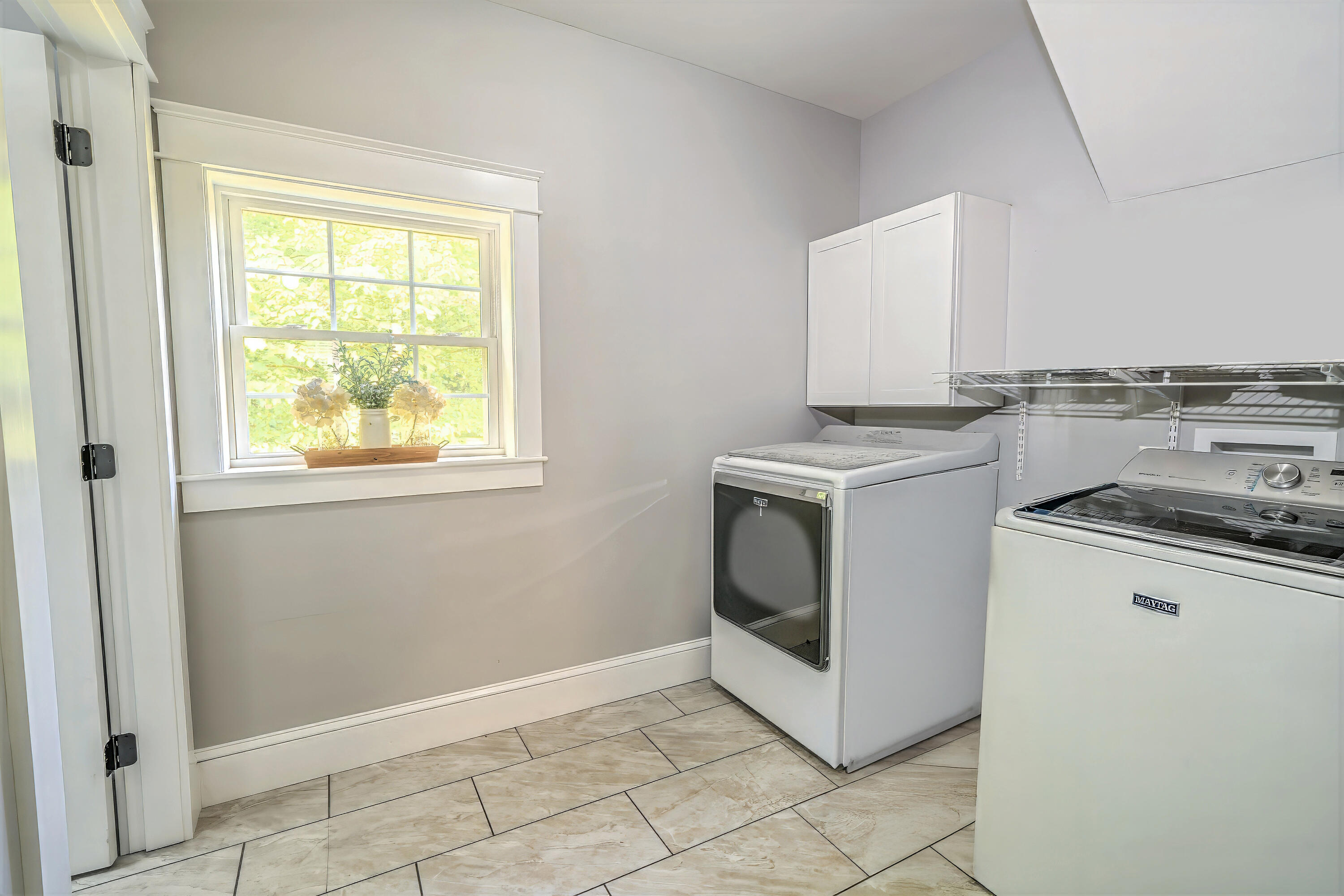 304 N Main Road N, Hampden, ME, 04444