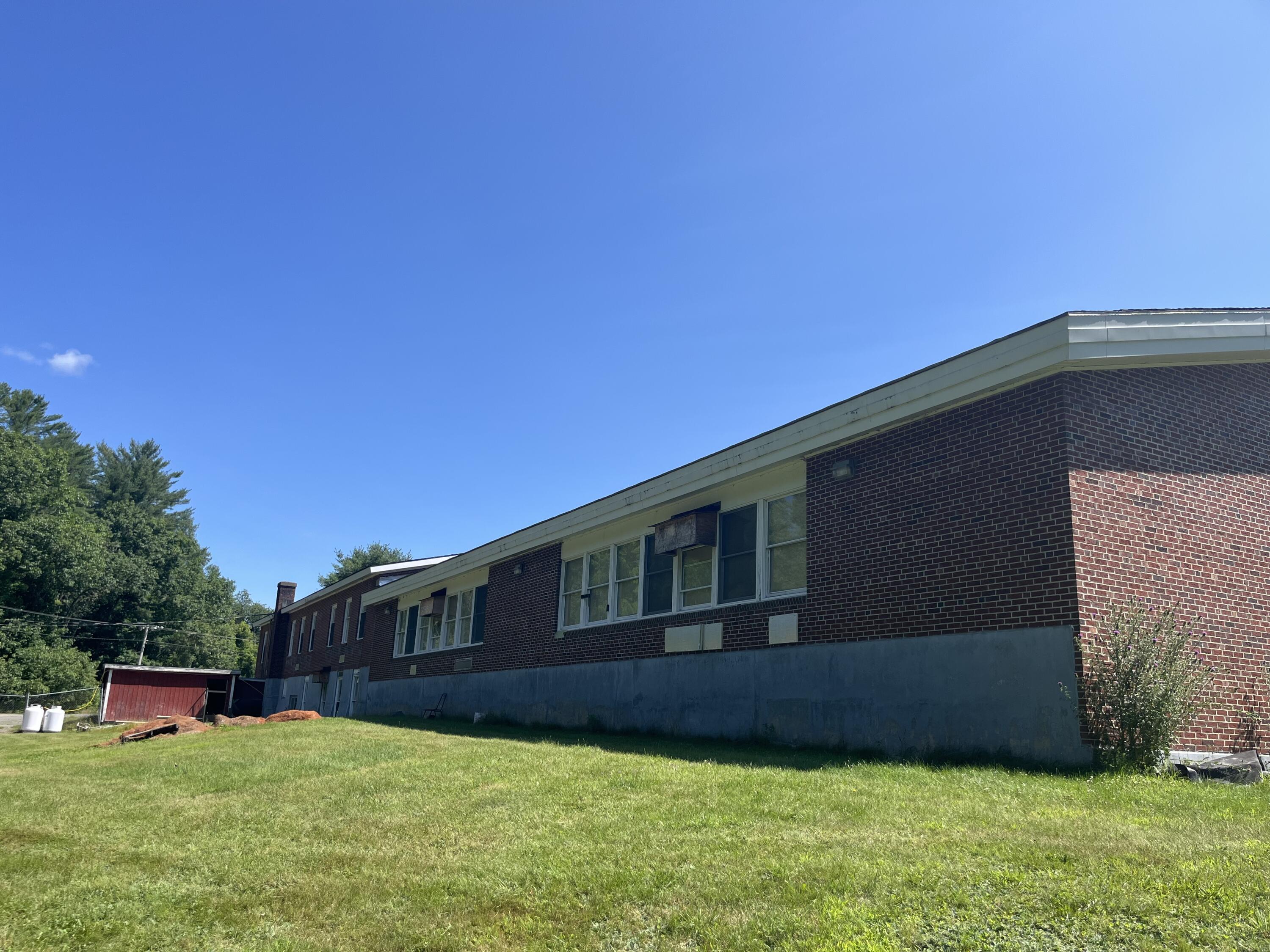 41 Graham Lane, Mattawamkeag, ME, 04459