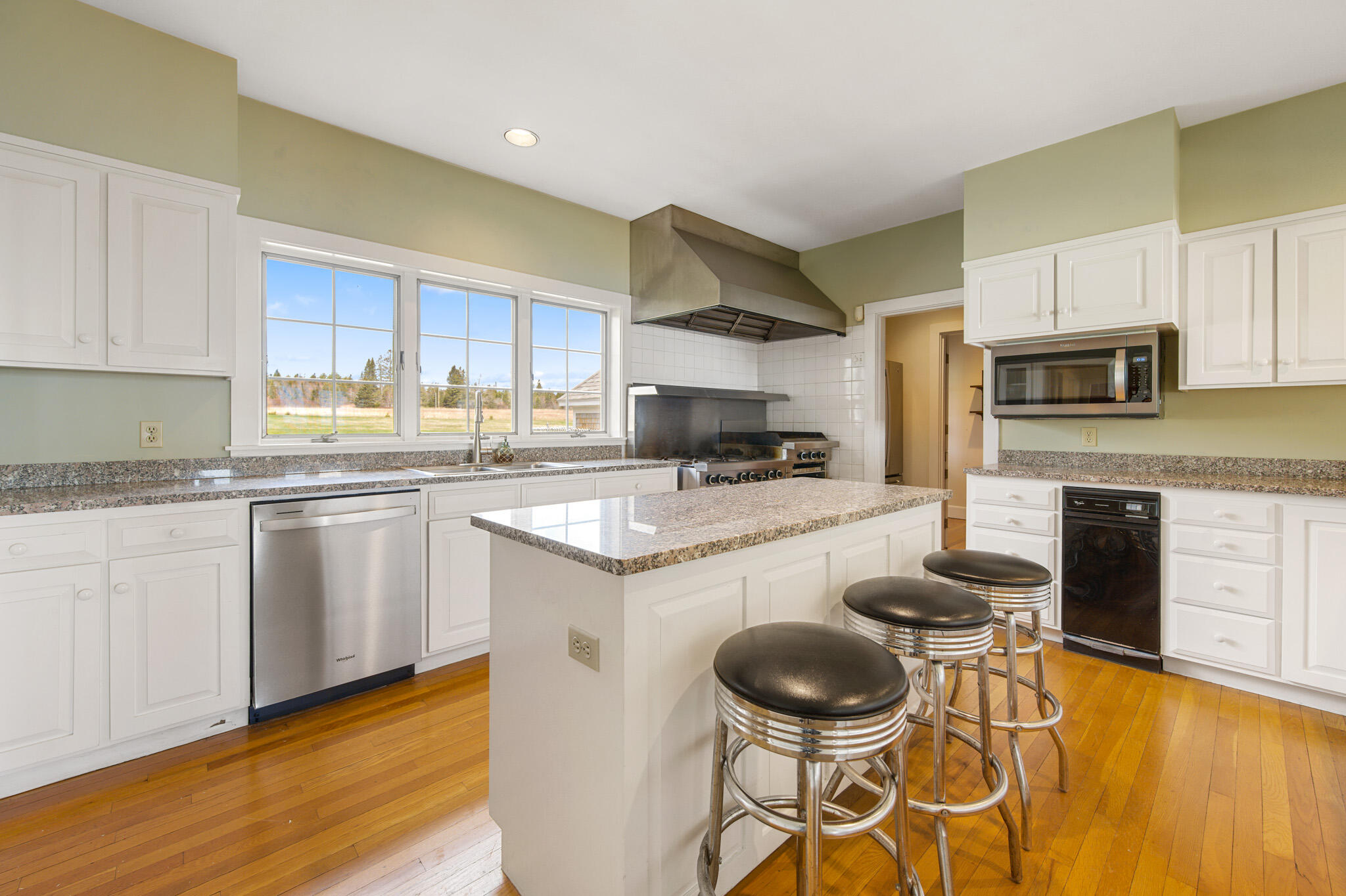 684 Falls Bridge Road, Blue Hill, ME, 04614