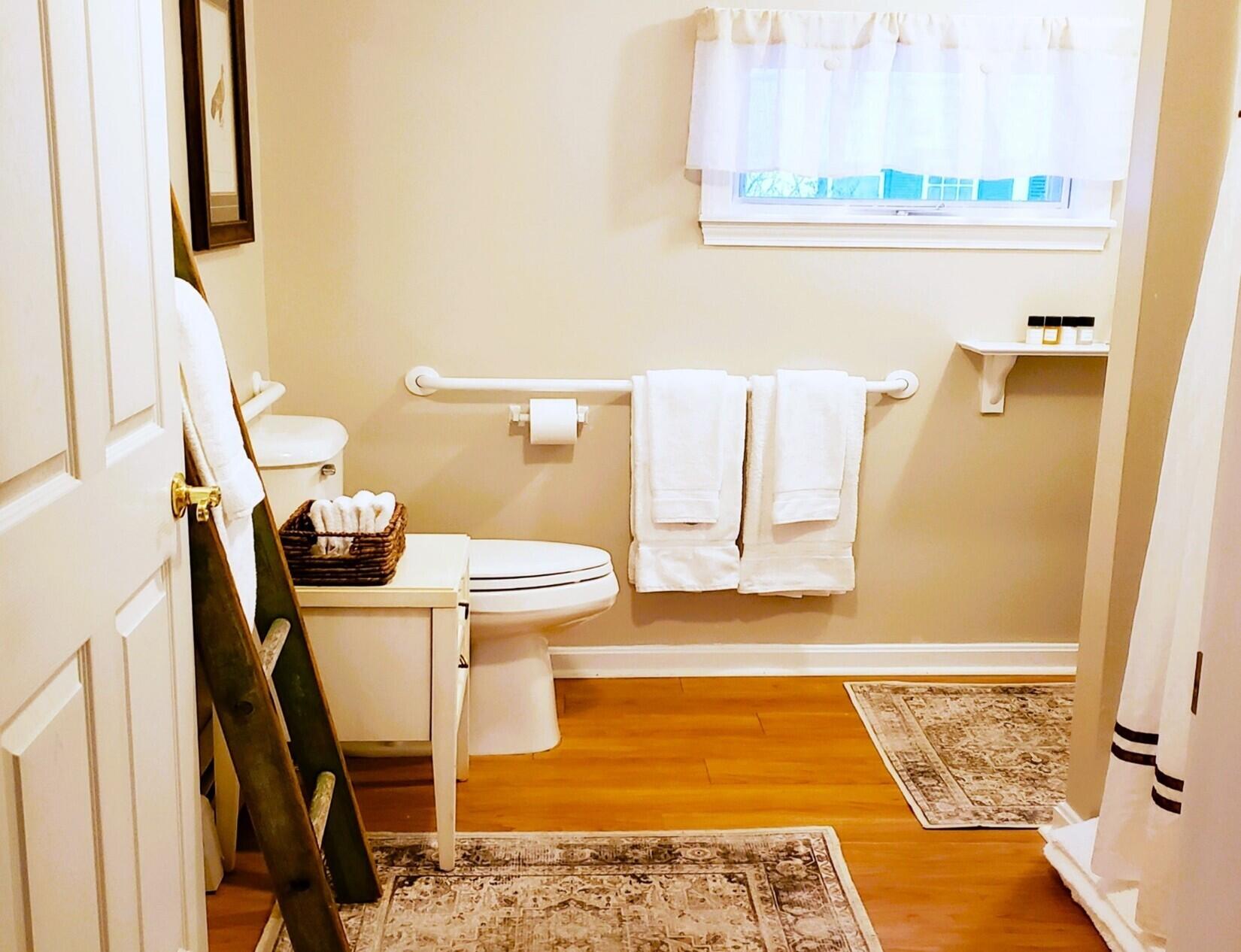 157 Main Street, Belgrade, ME, 04917