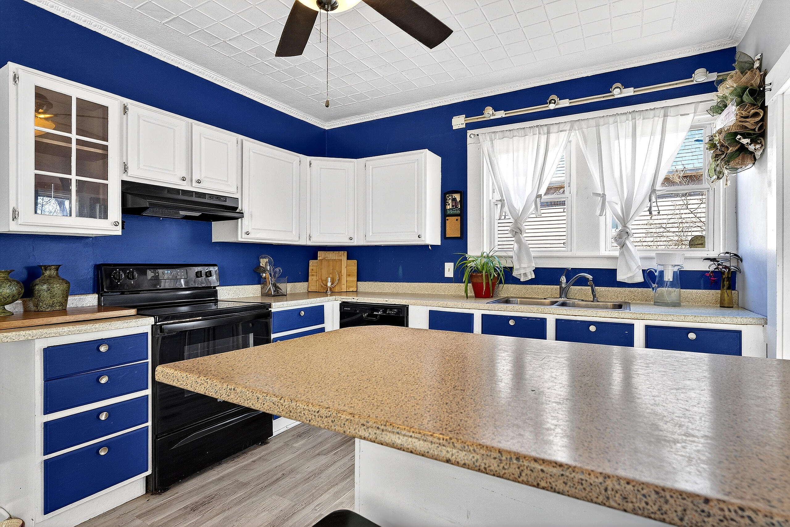 192 Brunswick Avenue, Gardiner, ME, 04345