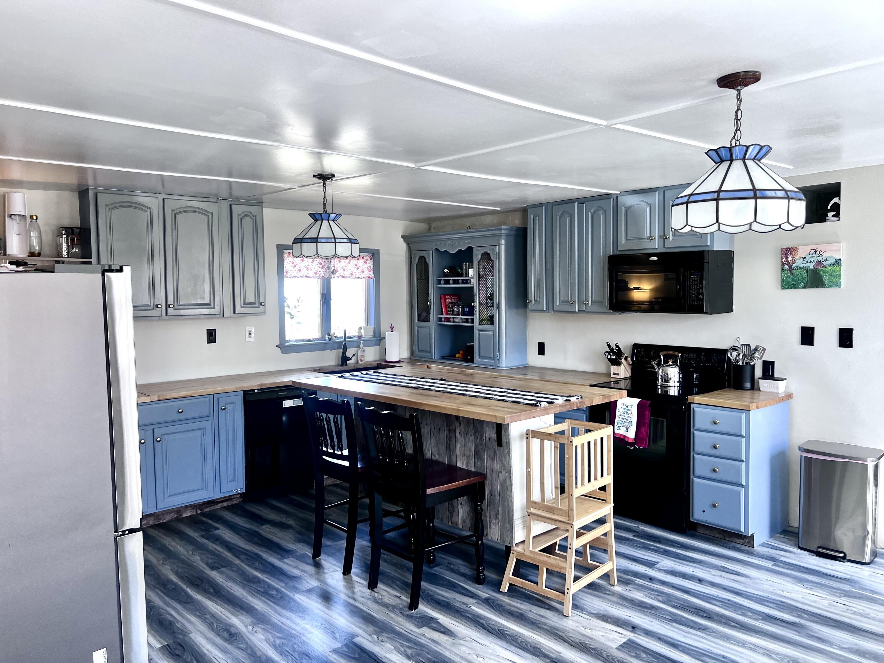 28 Vienna Road, Chesterville, ME, 04938