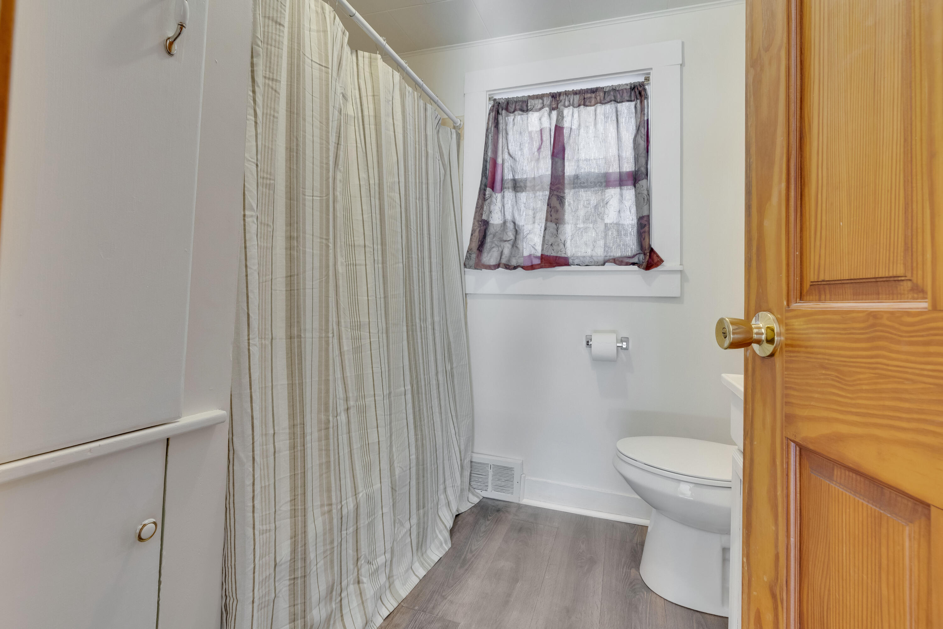 44 Towle Street, Auburn, ME, 04210