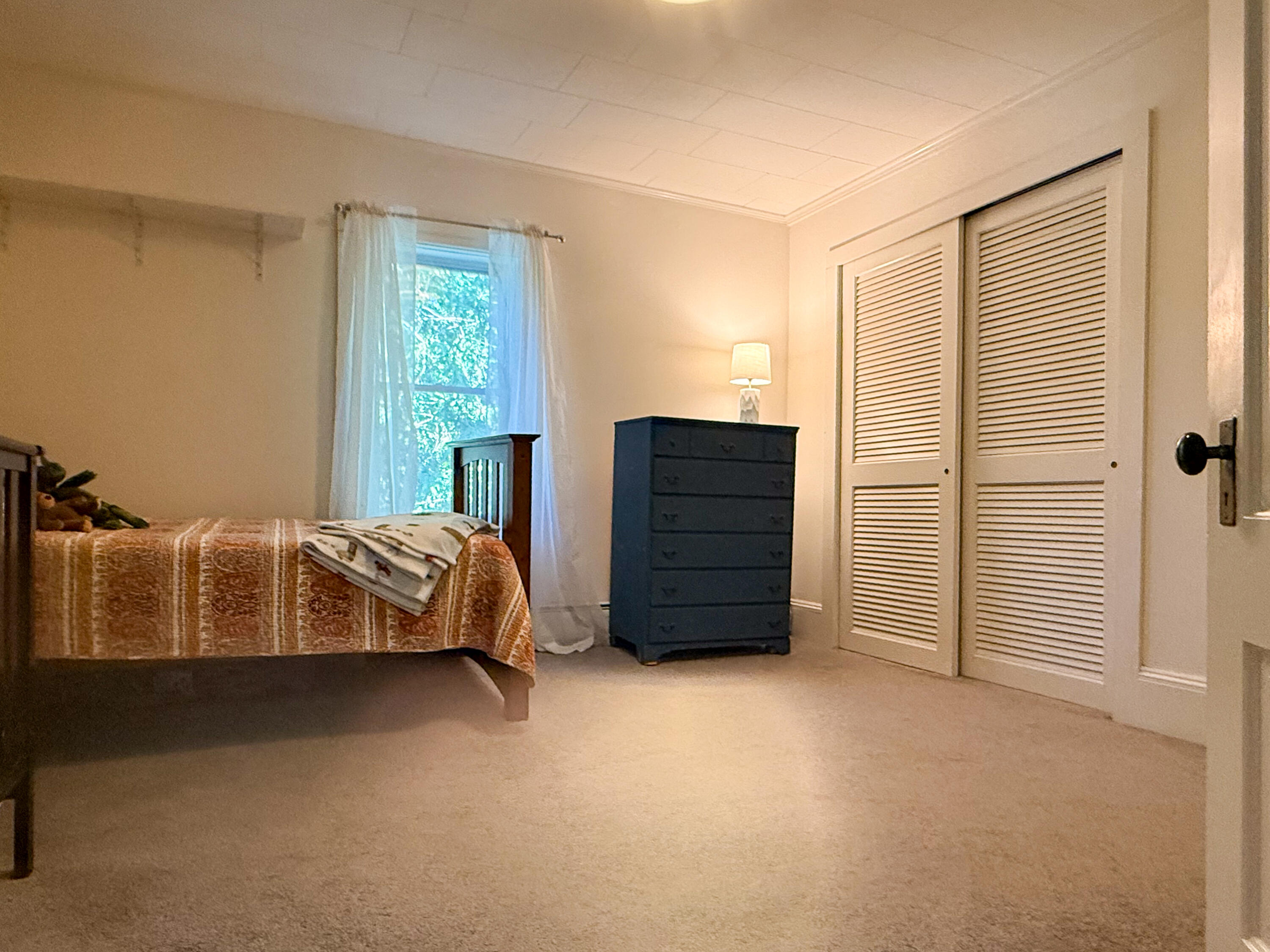 Upstairs Bedroom 2