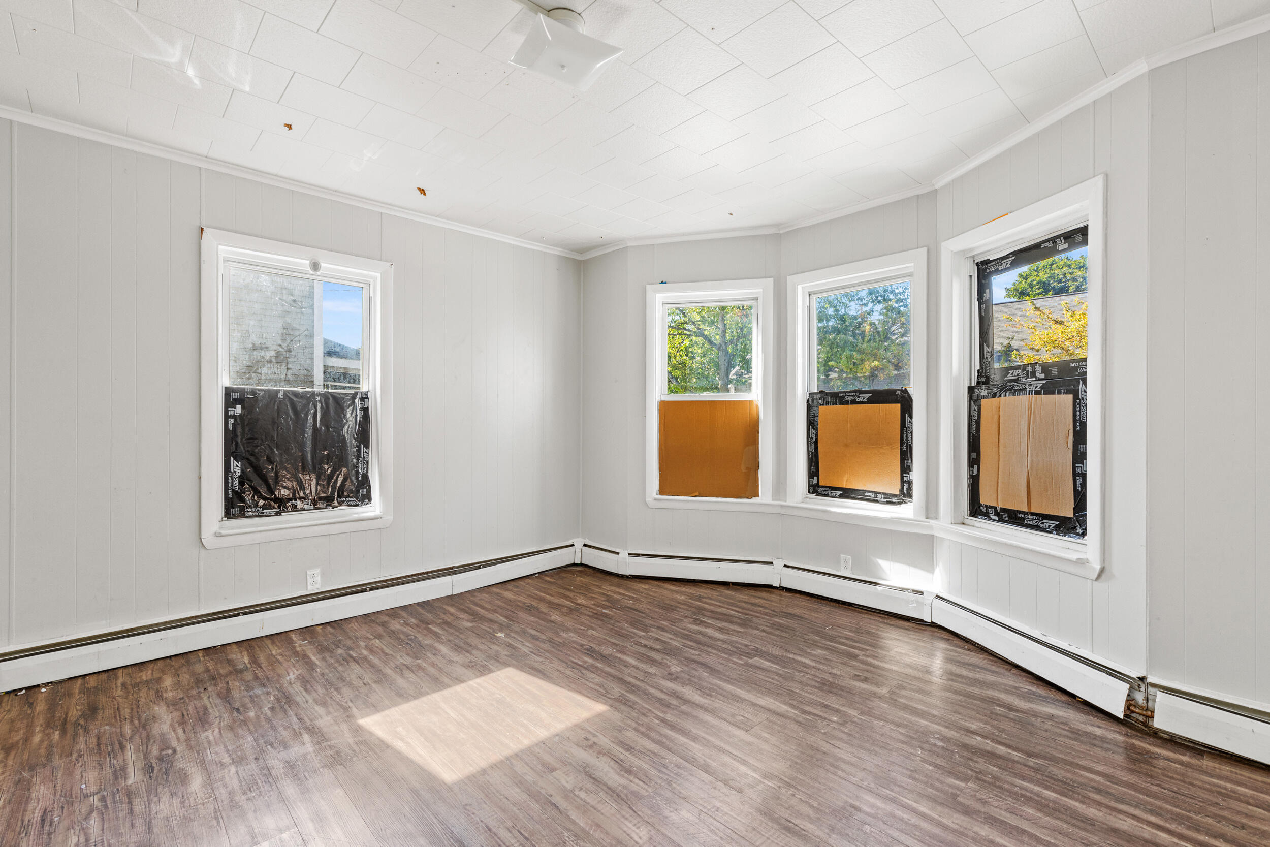 174 Bartlett Street, Lewiston, ME, 04240