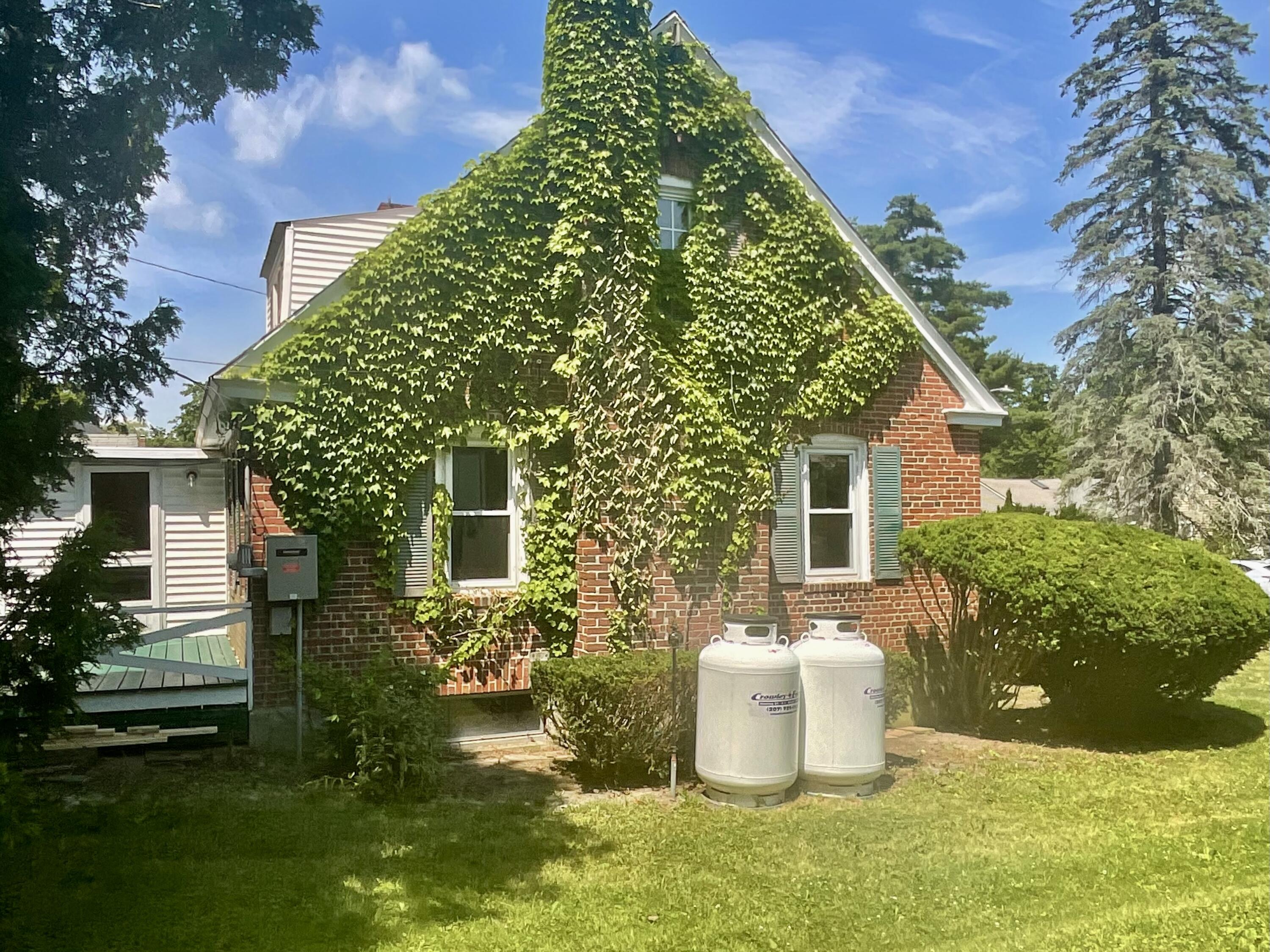 IVY COTTAGE