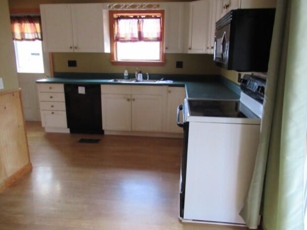 9 Norris Street, Searsport, ME, 04974