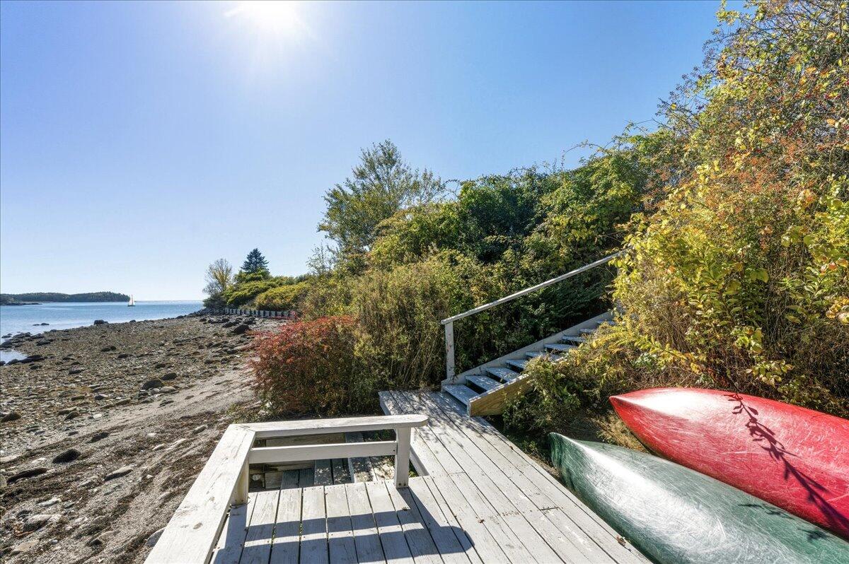 79 Perkins Street, Castine, ME, 04421