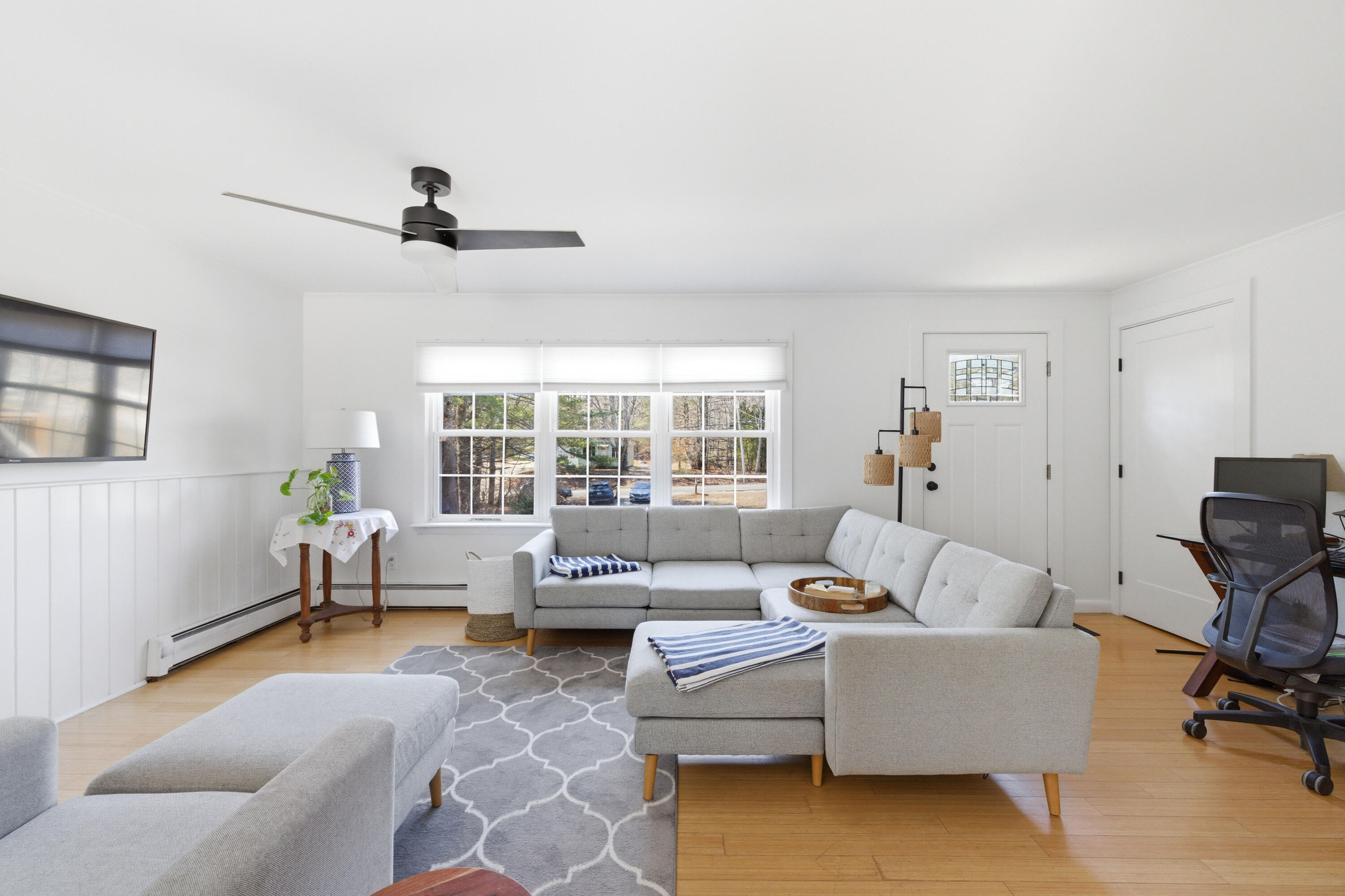 357 River Road, Topsham, ME, 04086 357 River Road, Topsham, ME, 04086