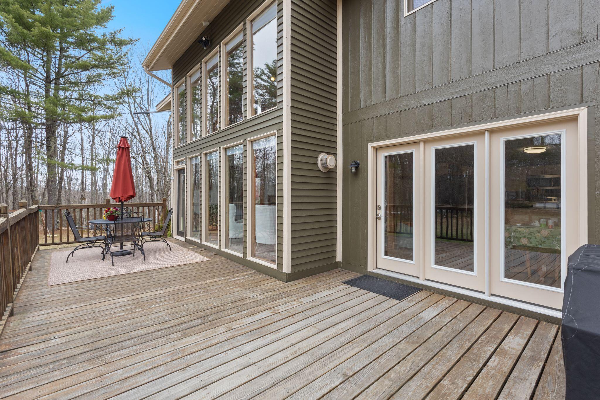 97 Tenny Hill Road, Raymond, ME, 04071