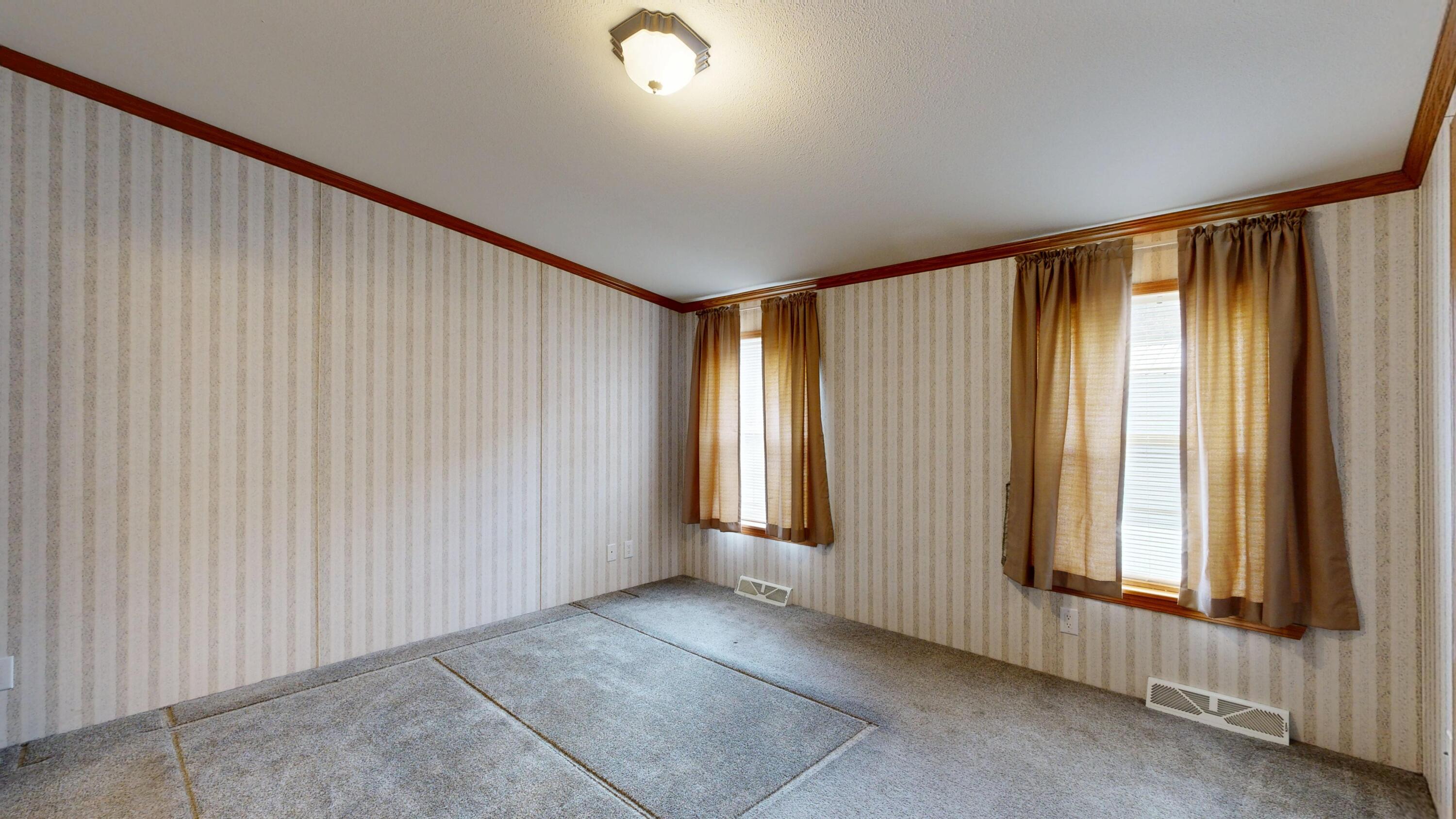 13 Evergreen Road, Lewiston, ME, 04240