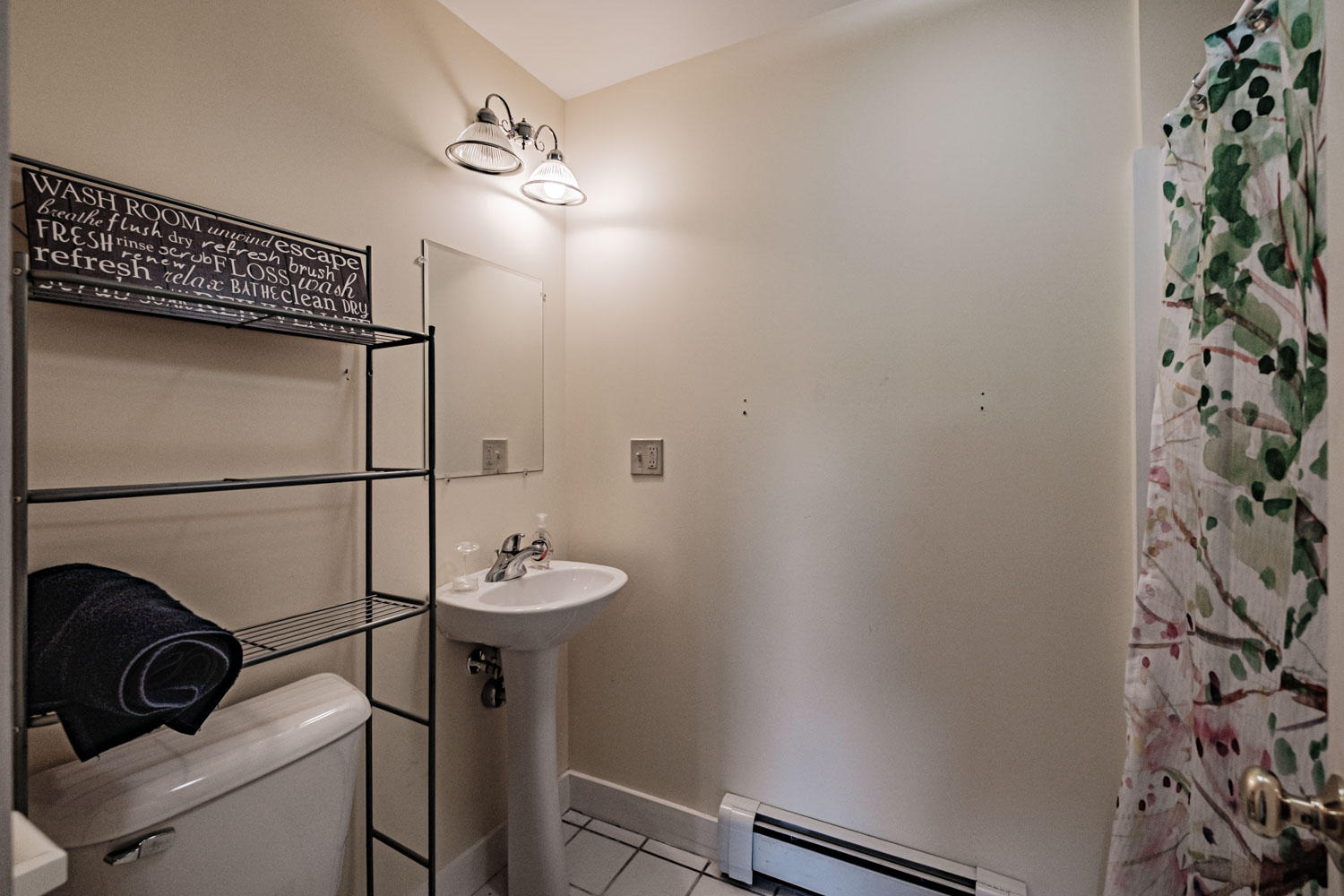 24 Mozees Way, Bethel, ME, 04217