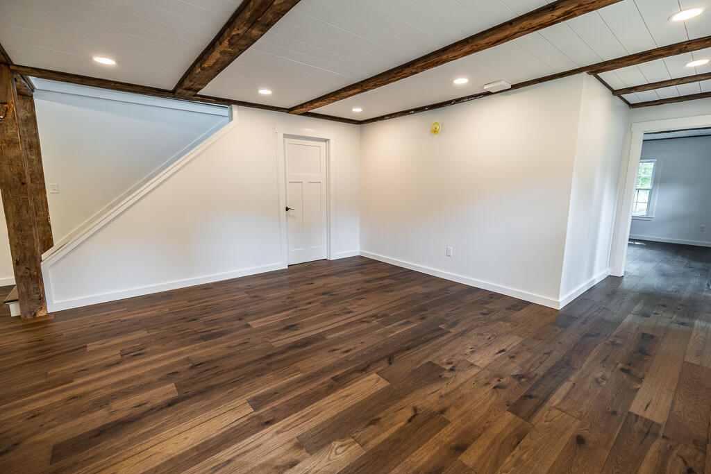 497 N Parish Road, Turner, ME, 04282