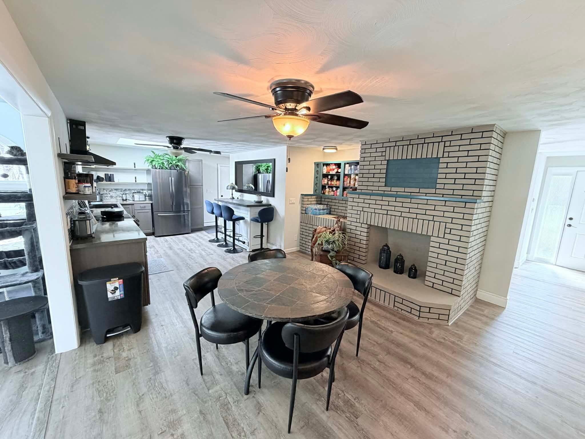 18 Martin Heights, Raymond, ME, 04071