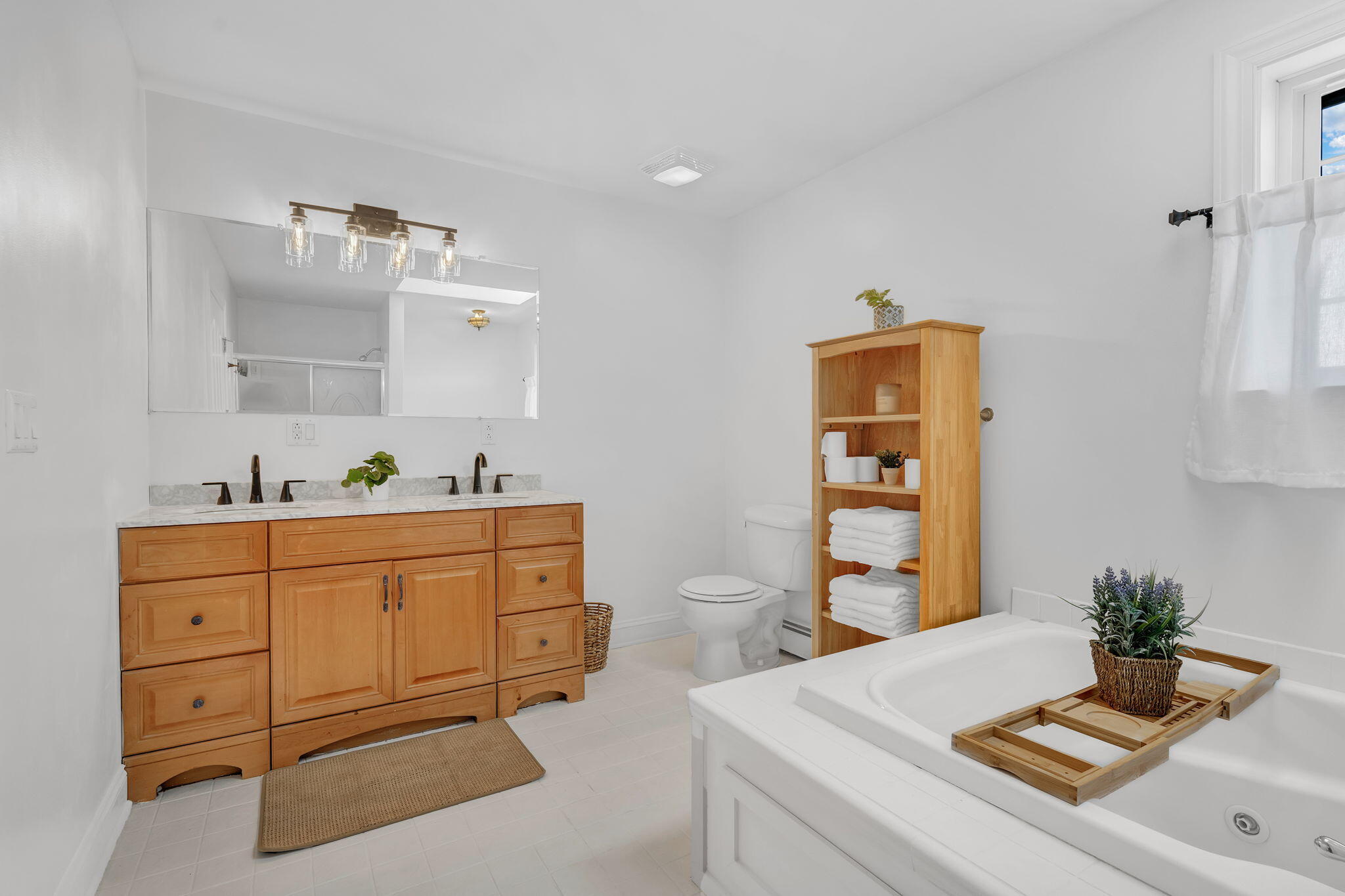 47-web-or-mls-40-hillview-dr