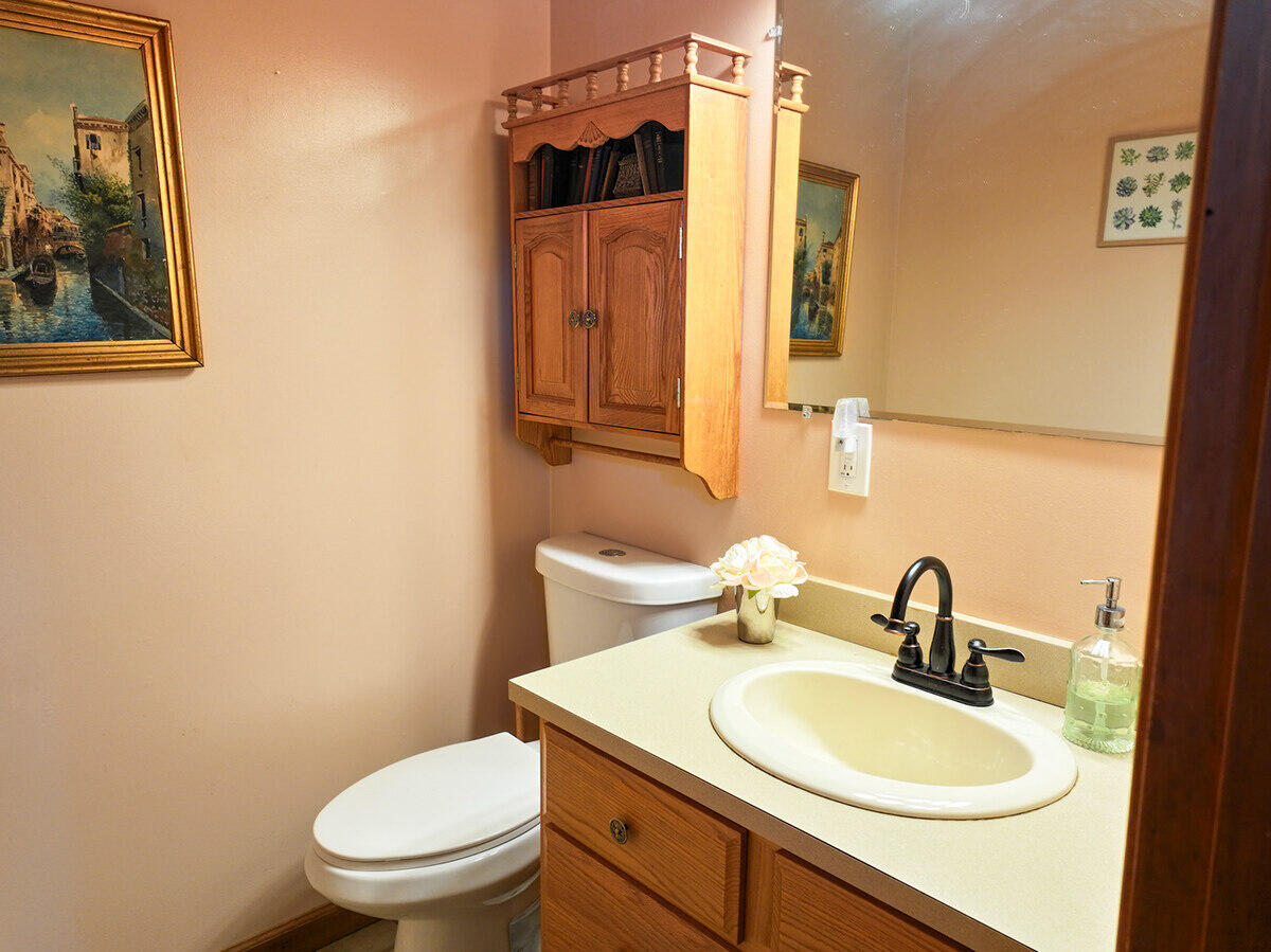 11 Kensington Terrace, Lewiston, ME, 04240