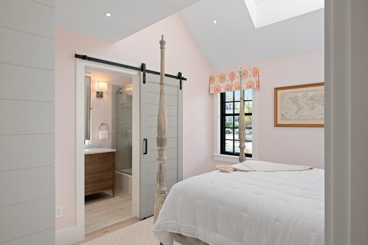 2 Maine Street UNIT A, Kennebunkport, ME, 04046